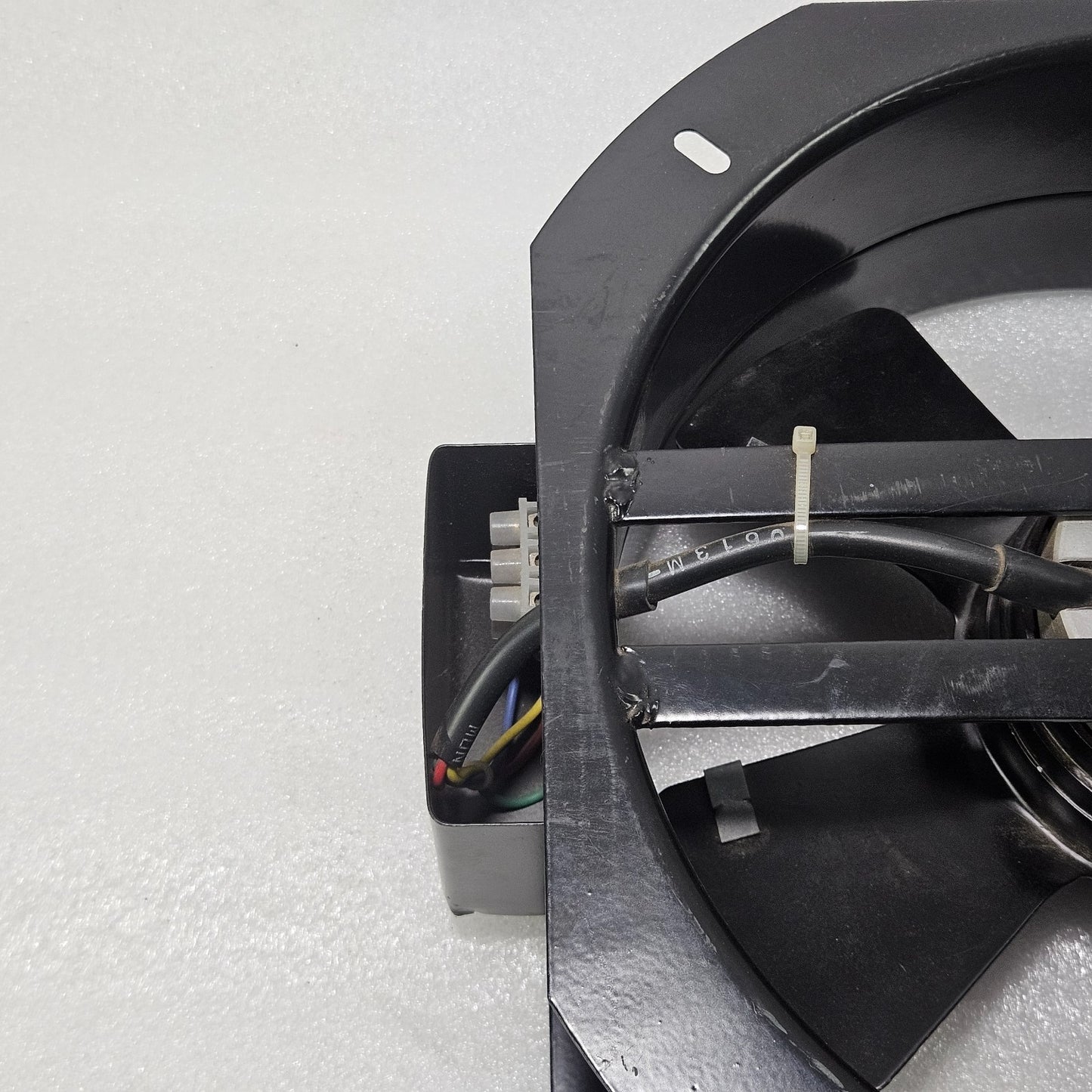 ROTECH AF250-2D-S2-H AXIAL FAN 415V 98W 2500RPM 250MM SWEEP