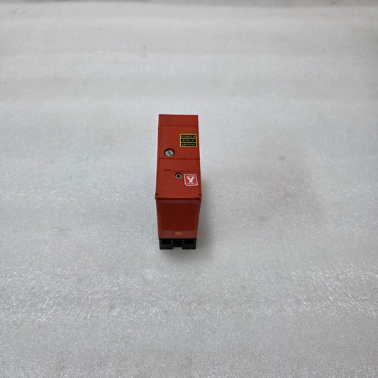 R. STAHL 8907/51-24/45 SAFETY BARRIER I3NG5 | INTRINSIC SAFETY ISOLATOR MODULE