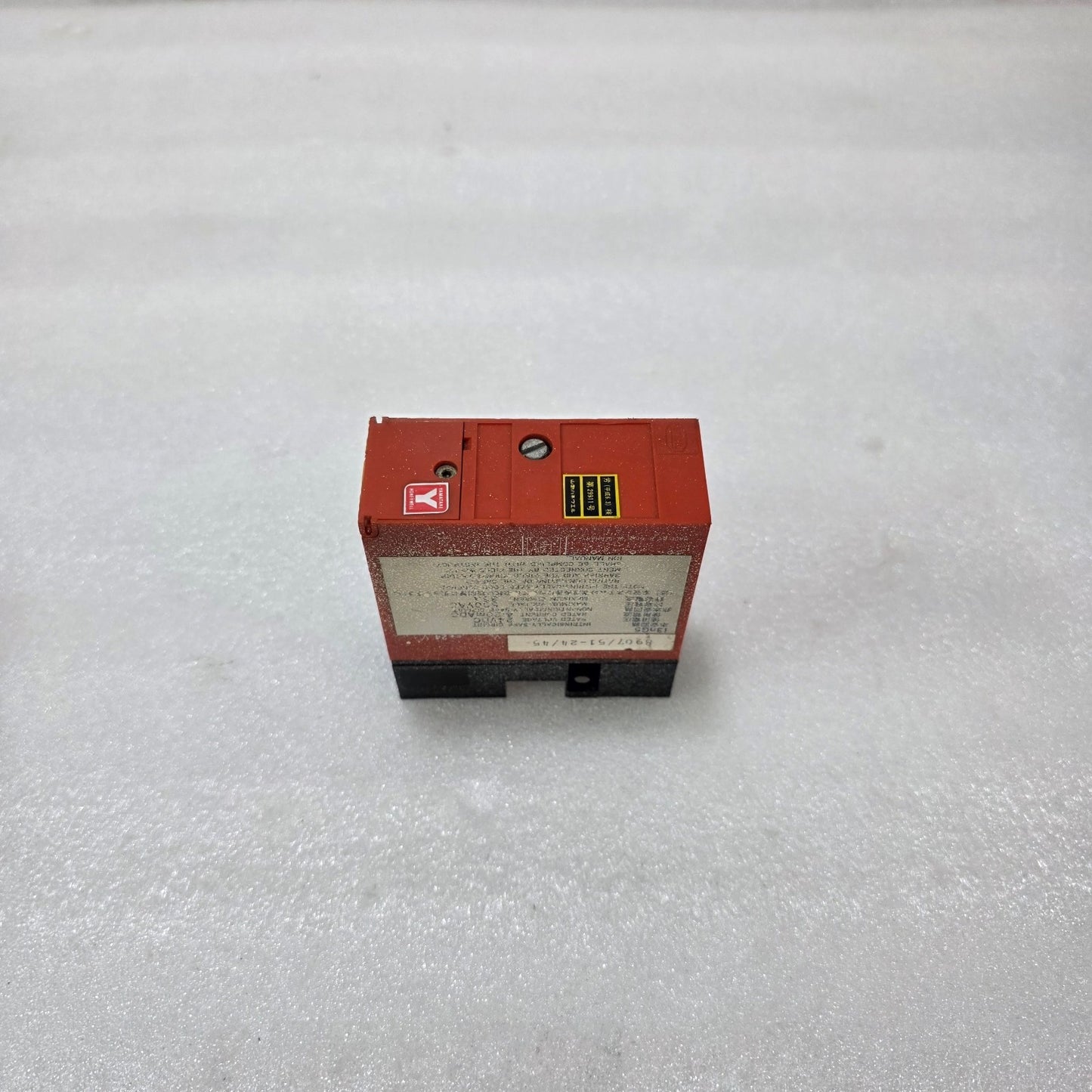 R. STAHL 8907/51-24/45 SAFETY BARRIER I3NG5 | INTRINSIC SAFETY ISOLATOR MODULE
