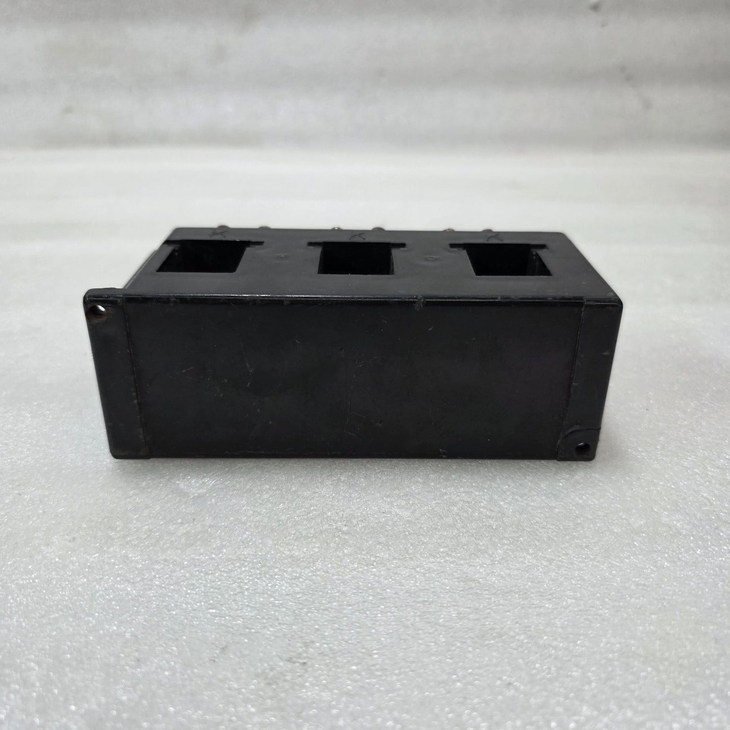 SAMWHA EOCR CURRENT TRANSFORMER 3CT | 200/5A RATIO | CLASS 1.0 | 5VA BURDEN |