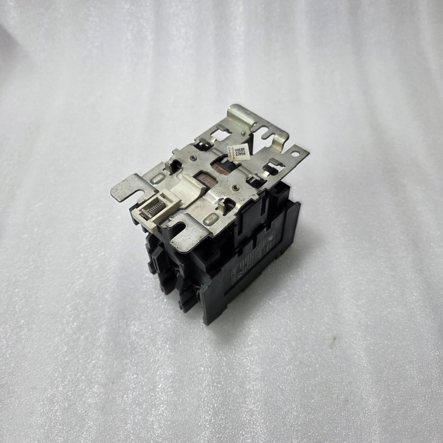 PEOPLE CJX2-9511 AC CONTACTOR 95A 3 POLE | IEC 60947-4-1 INDUSTRIAL MOTOR CONTAC