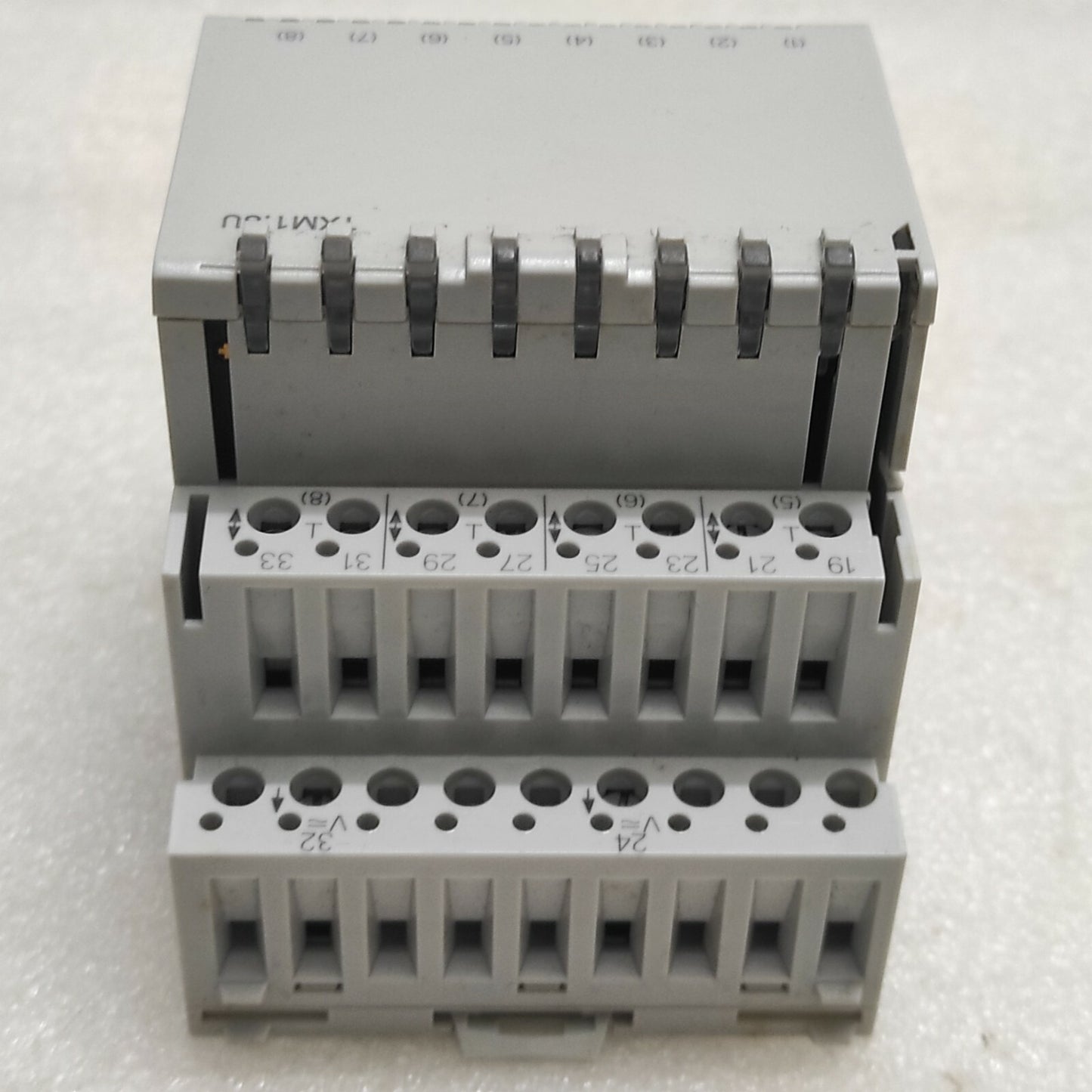 SIEMENS TXM1.8U 8-CH UNIVERSAL I/O MODULE