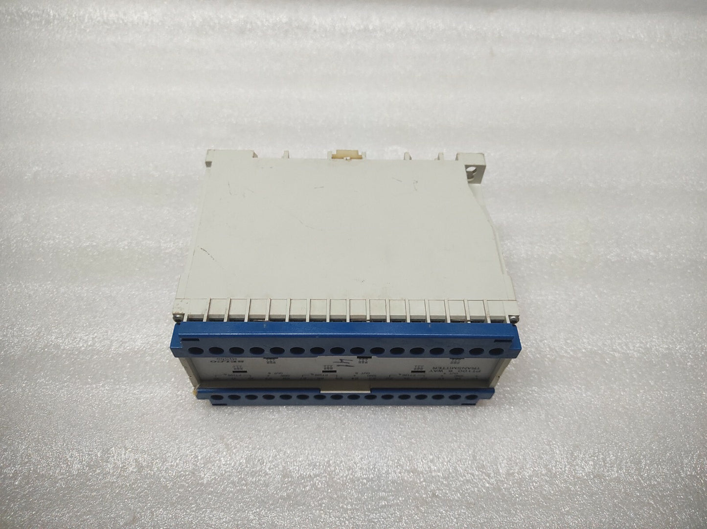 SELCO M1500-03 PT100 6-WAY TRANSMITTER 24V DC