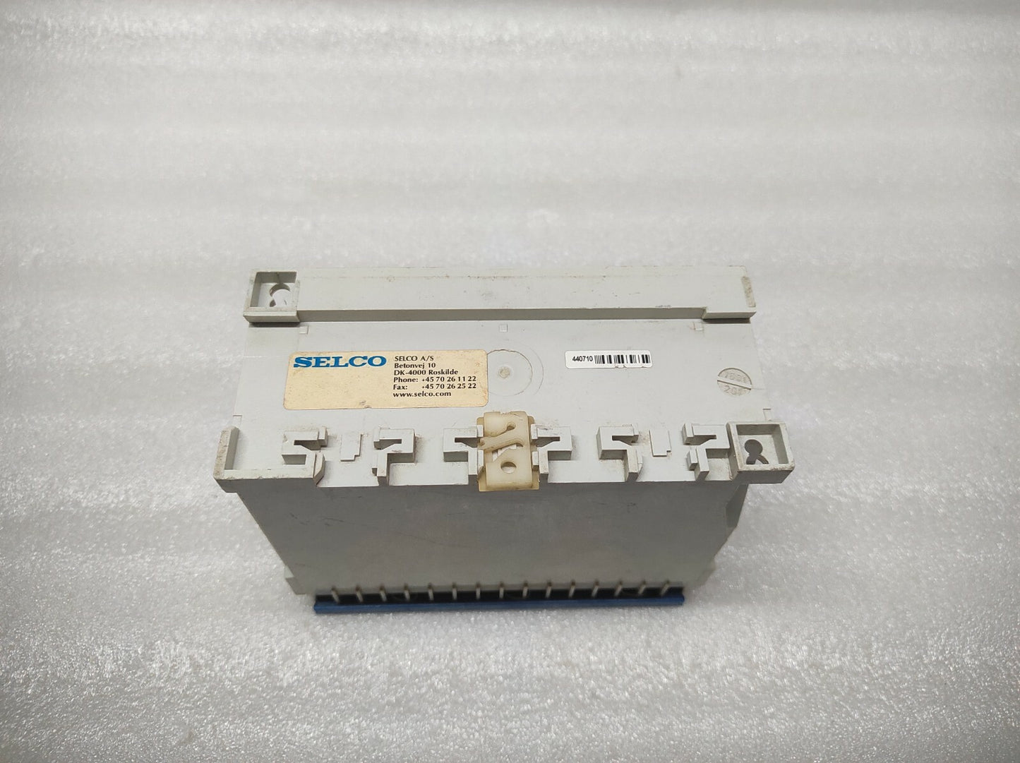 SELCO M1500-03 PT100 6-WAY TRANSMITTER 24V DC