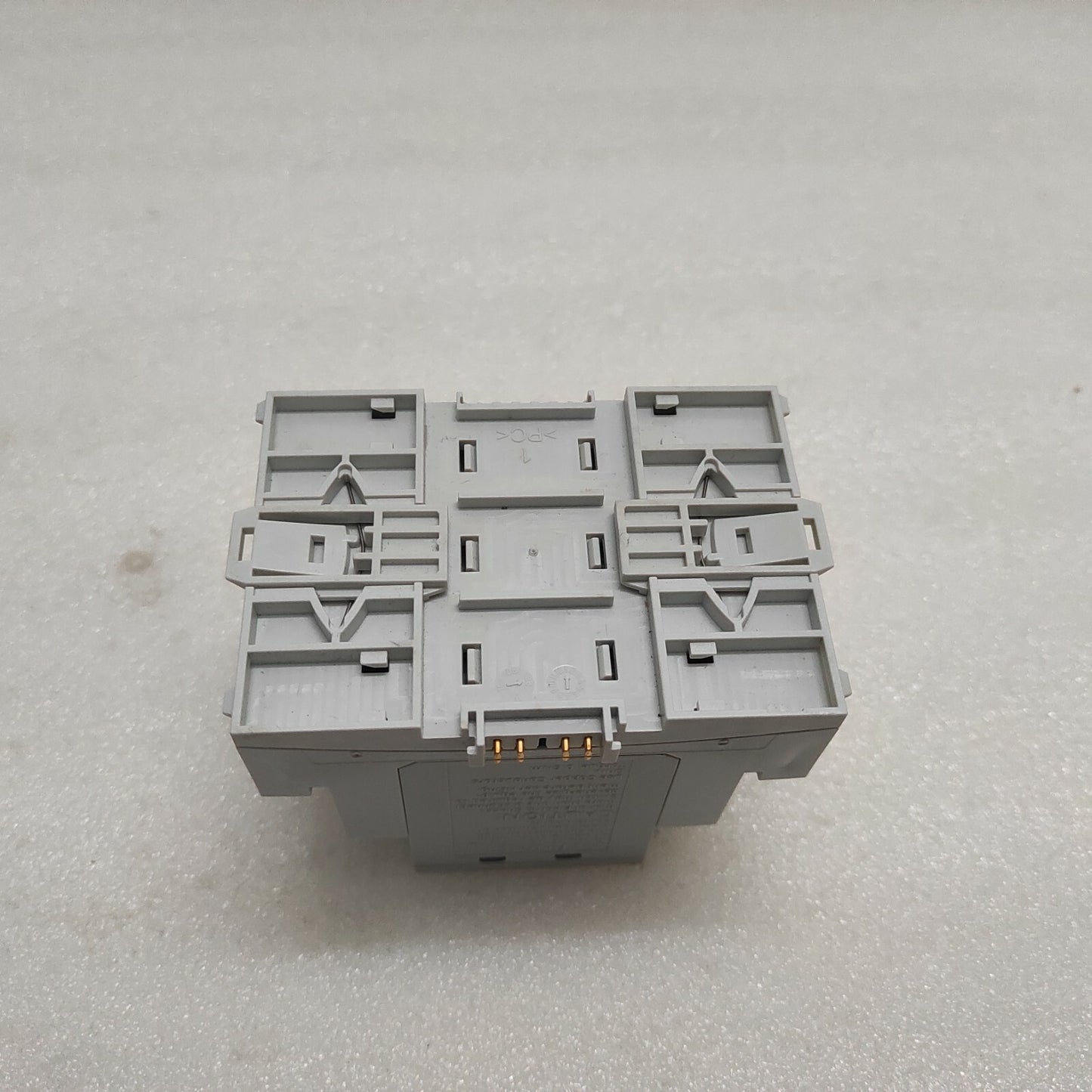 SIEMENS TXM1.6R TX-I/O 6-CHANNEL DIGITAL OUTPUT MODULE
