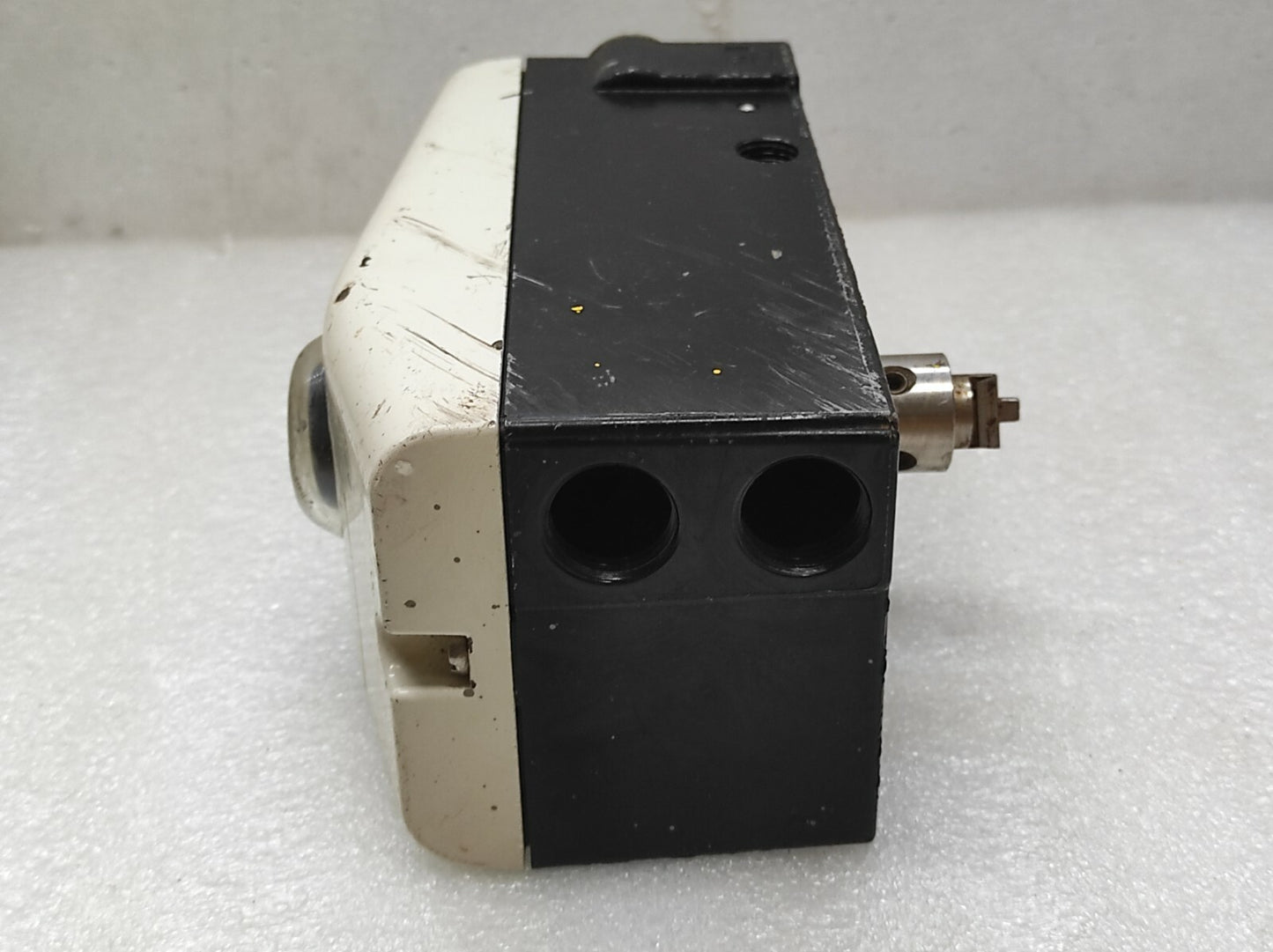 ABB TZID-C DIGITAL POSITIONER TYPE 18345-2010420001