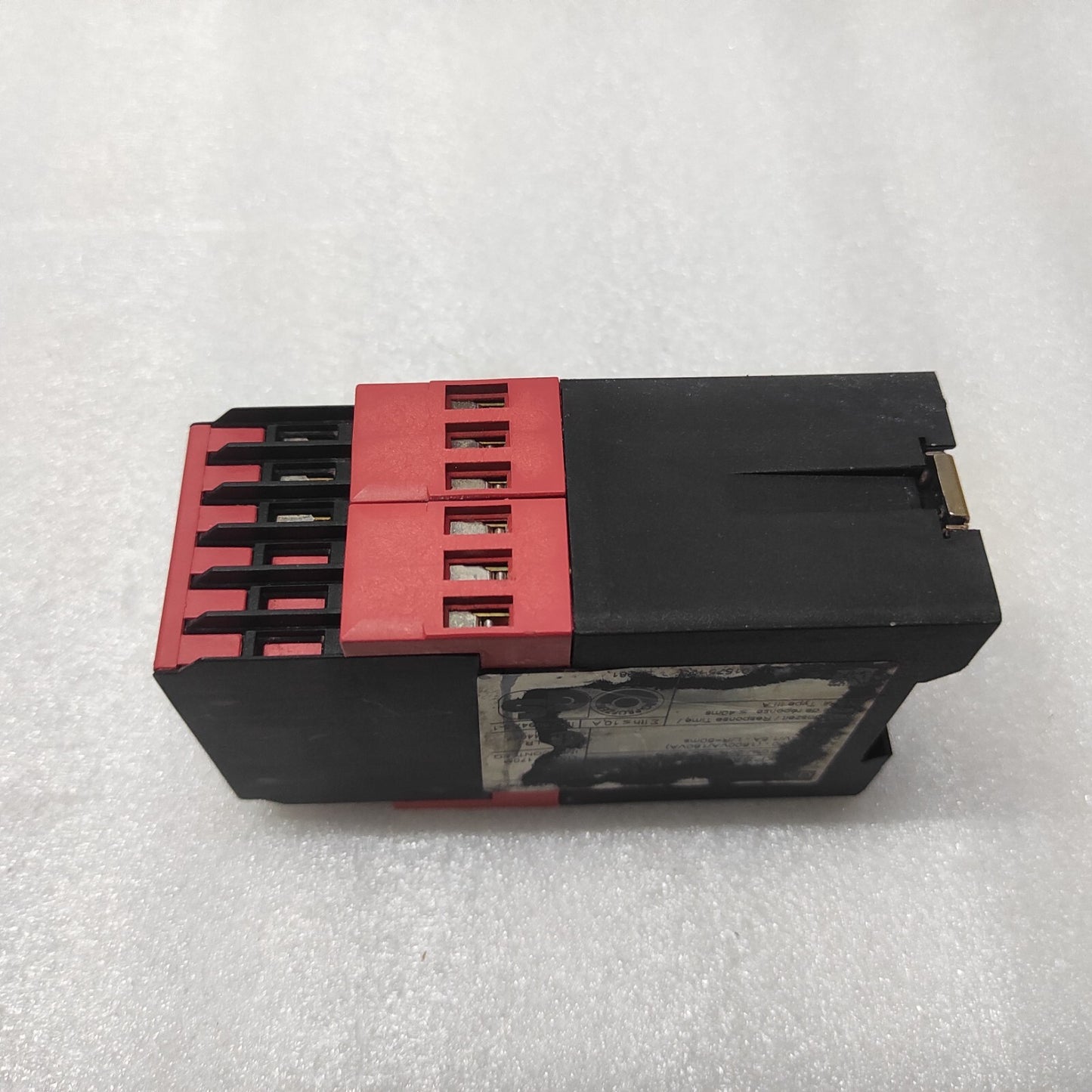 TELEMECANIQUE XPS-AS SAFETY RELAY XPSAS5140 24VAC/DC
