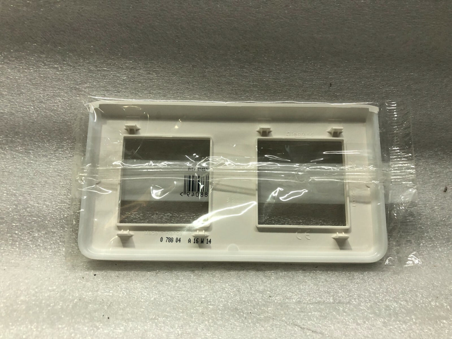 LEGRAND 788 04 COVER FOR SUPPORT FRAME LOT OF 10 UNIT