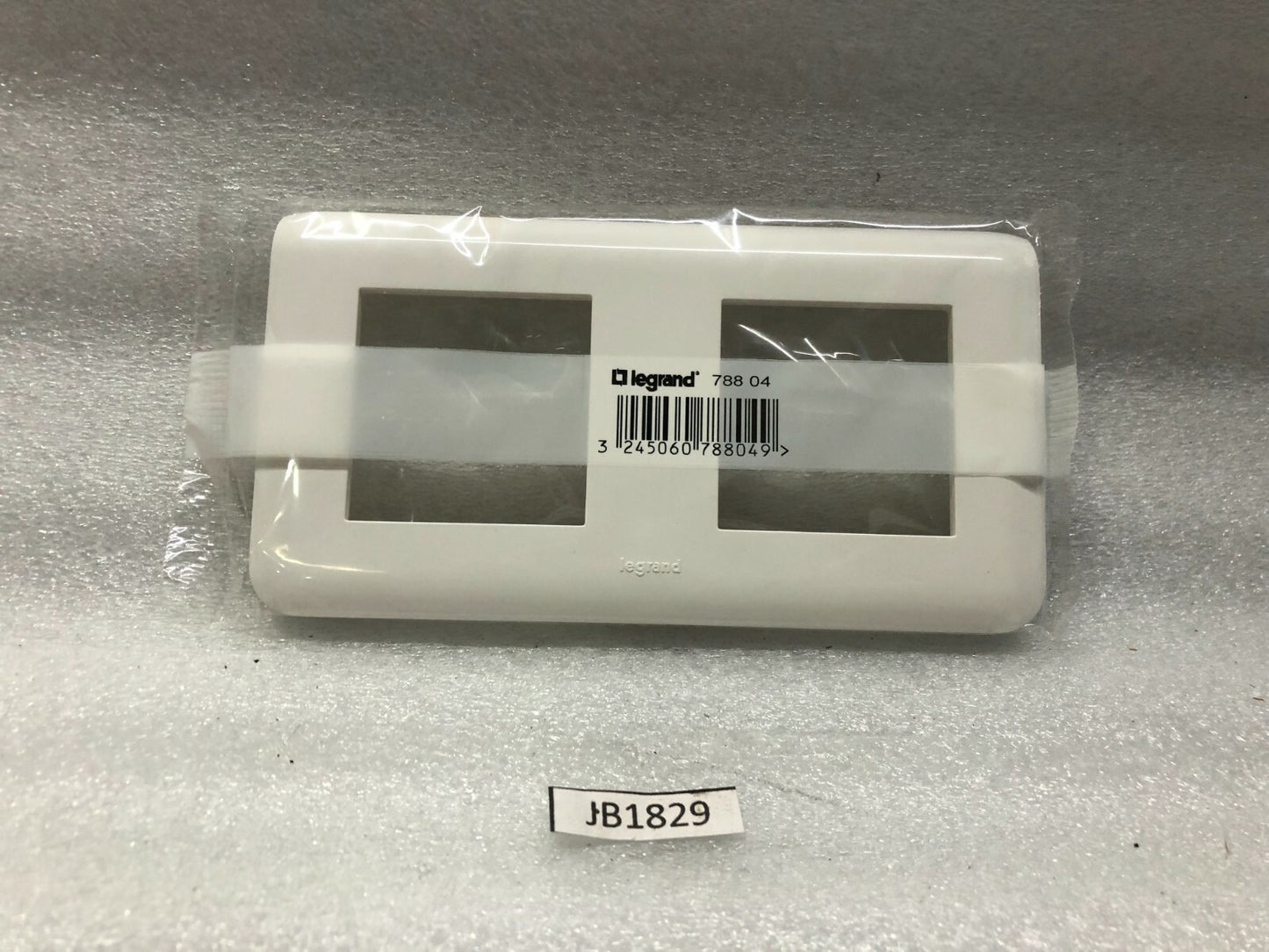 LEGRAND 788 04 COVER FOR SUPPORT FRAME LOT OF 10 UNIT