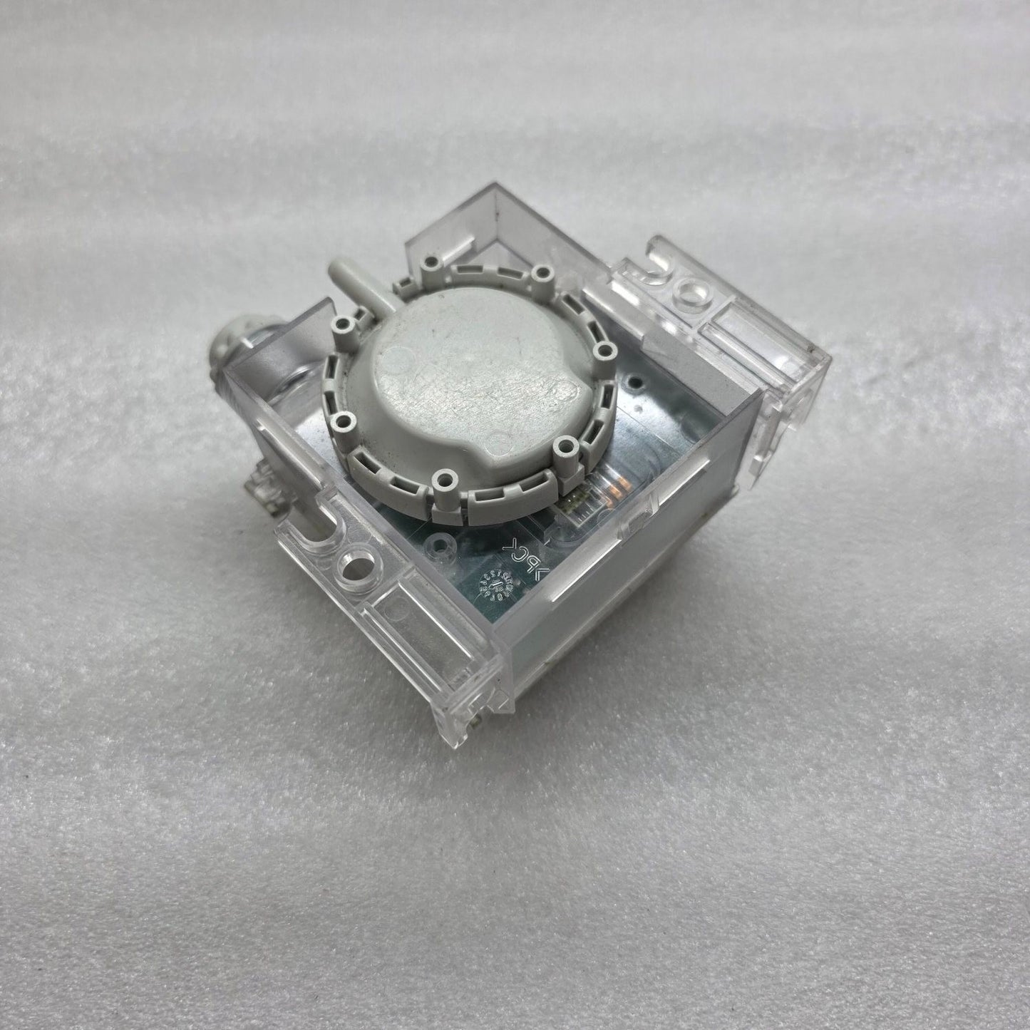 SIEMENS QBM2030-30  DIFFERENTIAL PRESSURE SENSOR
