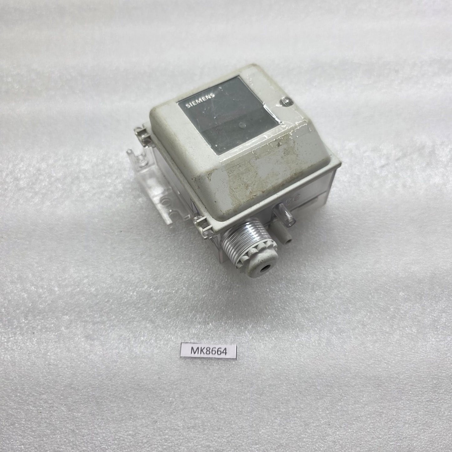 SIEMENS QBM2030-30  DIFFERENTIAL PRESSURE SENSOR
