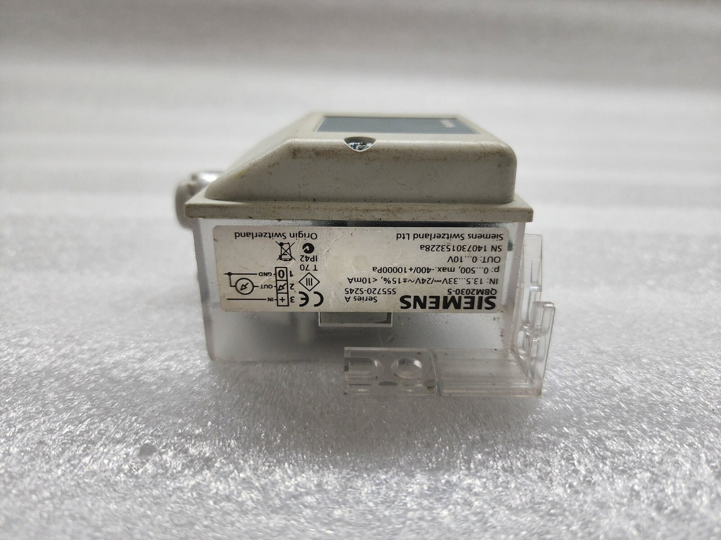 SIEMENS QBM2030-5 DIFFERENTIAL PRESSURE SENSOR