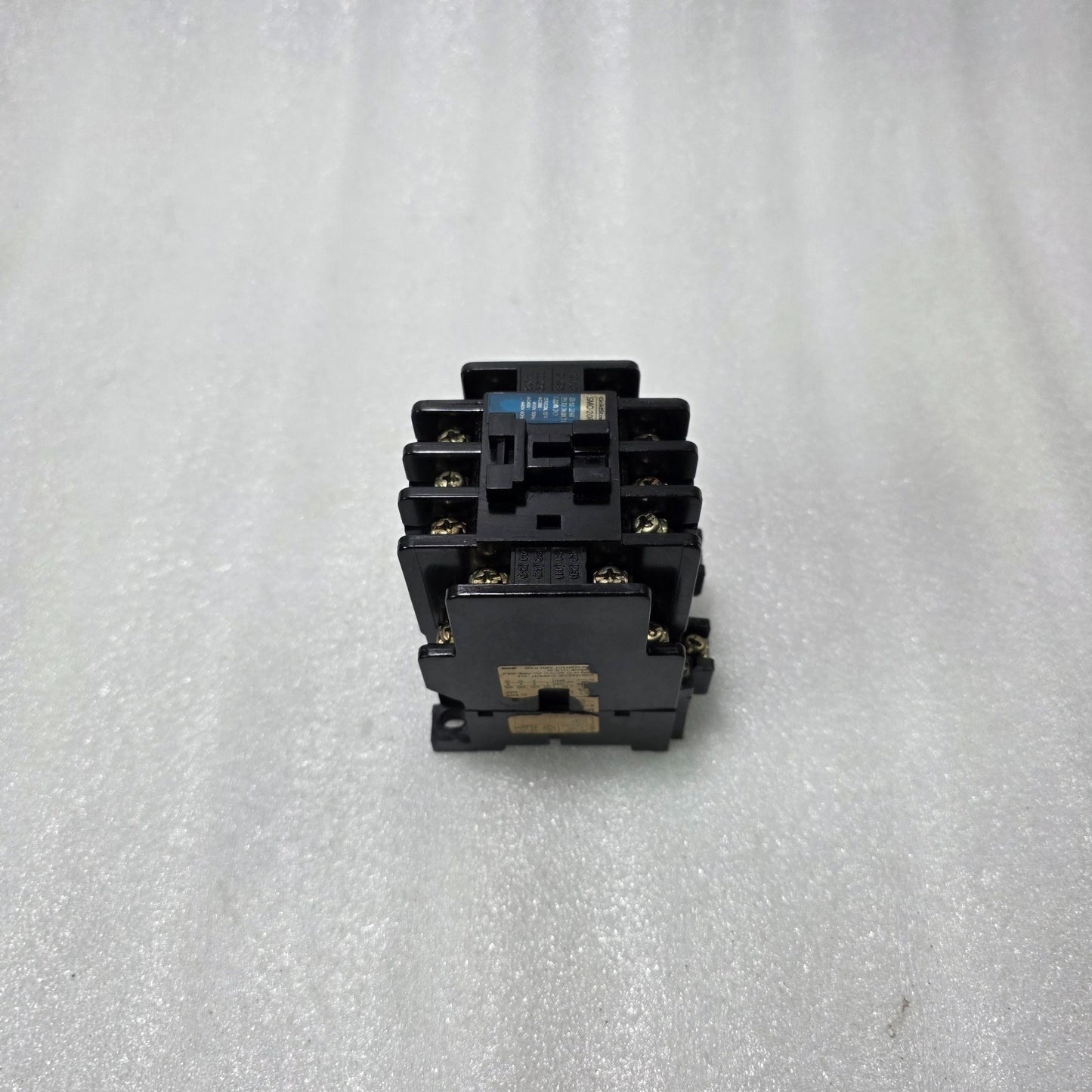 GOLDSTAR SMC-20P AC CONTACTOR 20A | COIL 380–415V 50HZ / 400–440V 60HZ | 3 PHASE