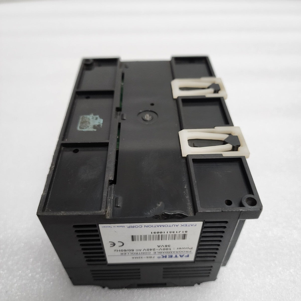 FATEK FBS-32MA PROGRAMMABLE CONTROLLER 100-240VAC