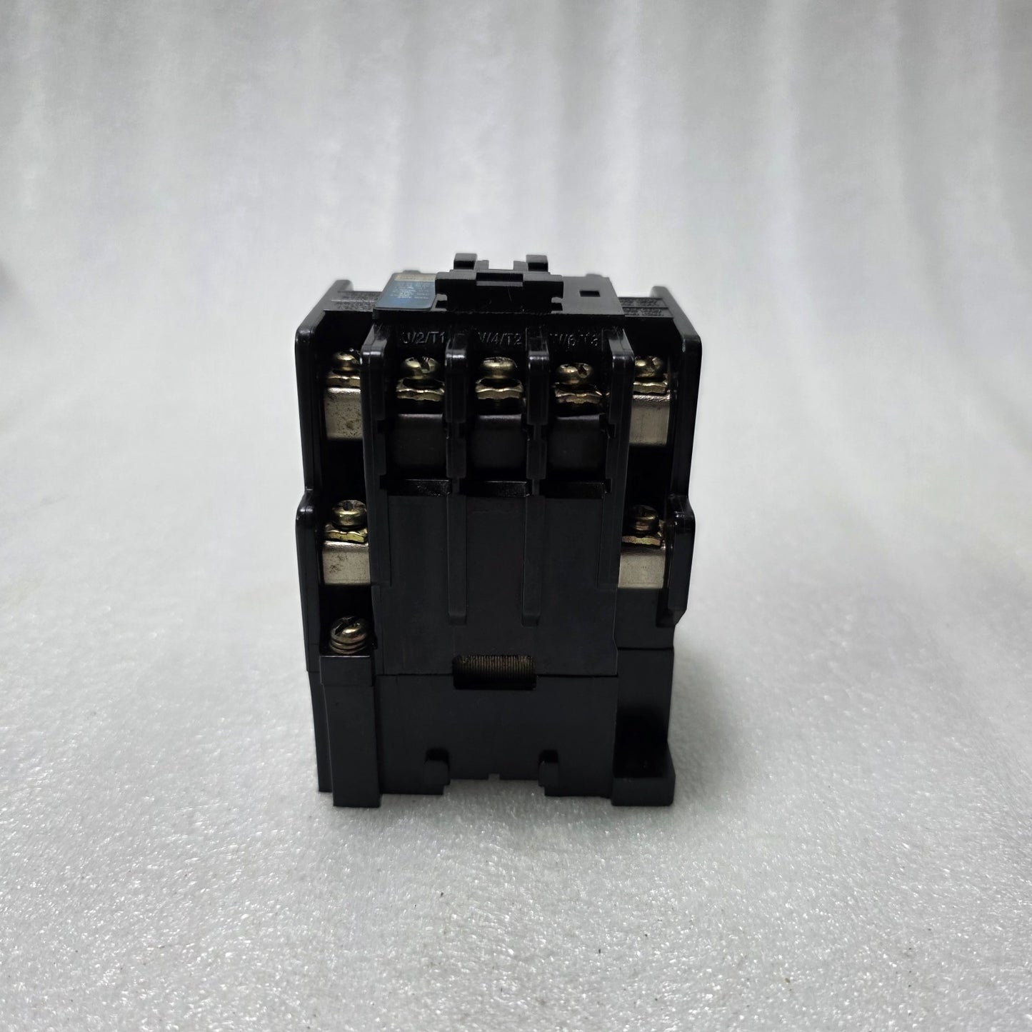 GOLDSTAR SMC-20P AC CONTACTOR 20A | COIL 380–415V 50HZ / 400–440V 60HZ | 3 PHASE
