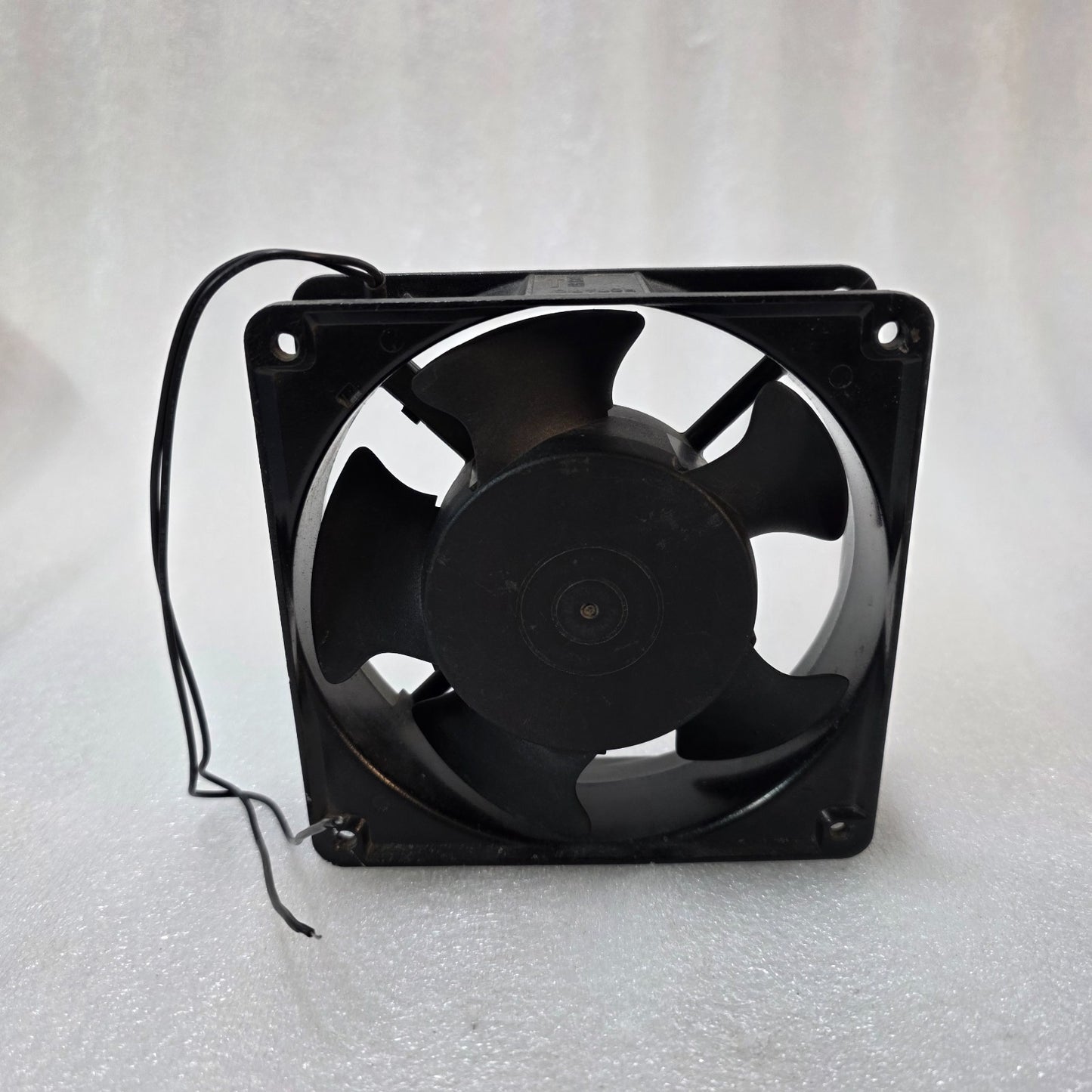 DOLLEX FM12038A2HSL AXIAL COOLING FAN 120X120X38MM | 220-240VAC | 33W | INDUSTRI