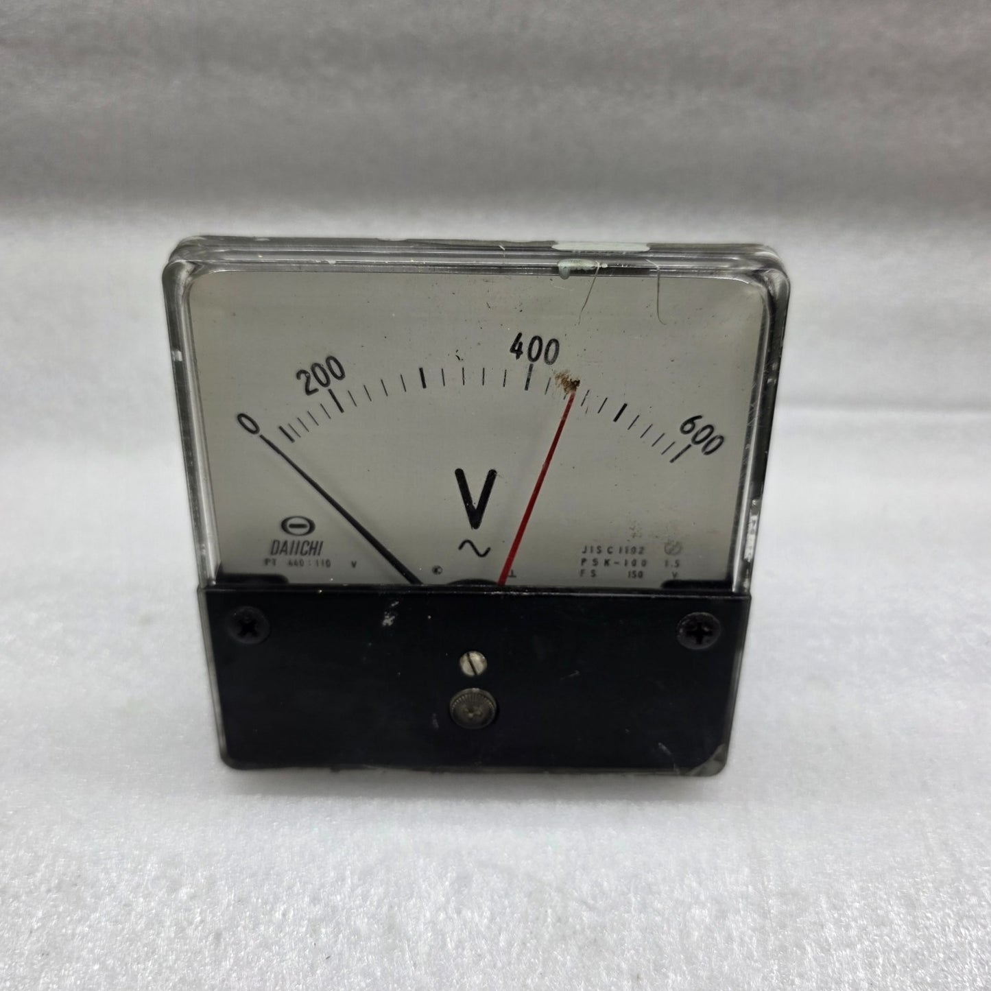 DAIICHI PSK-100 VOLT METER PT 440/110V 0-600V
