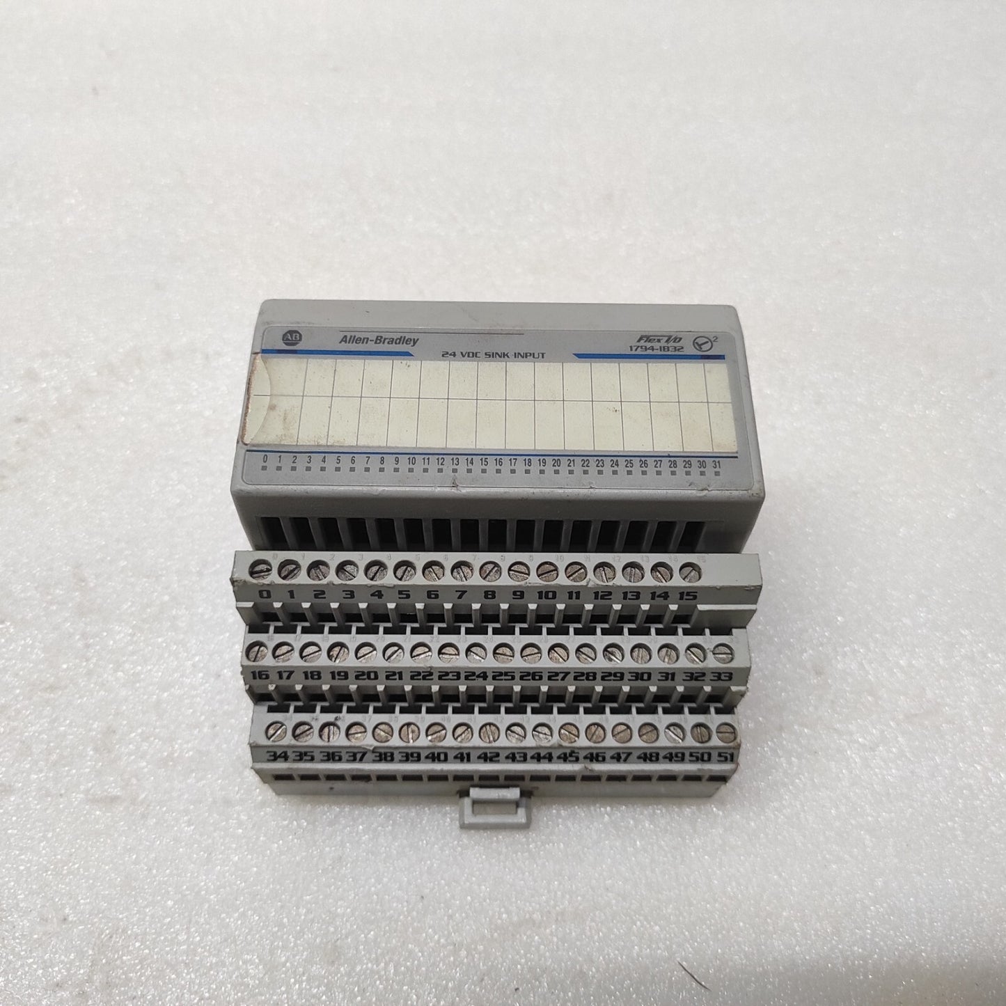 ALLEN BRADLEY CAT 1794-IB32 FLEX I/O DIGITAL INPUT MODULE 1794-TB32 92415471