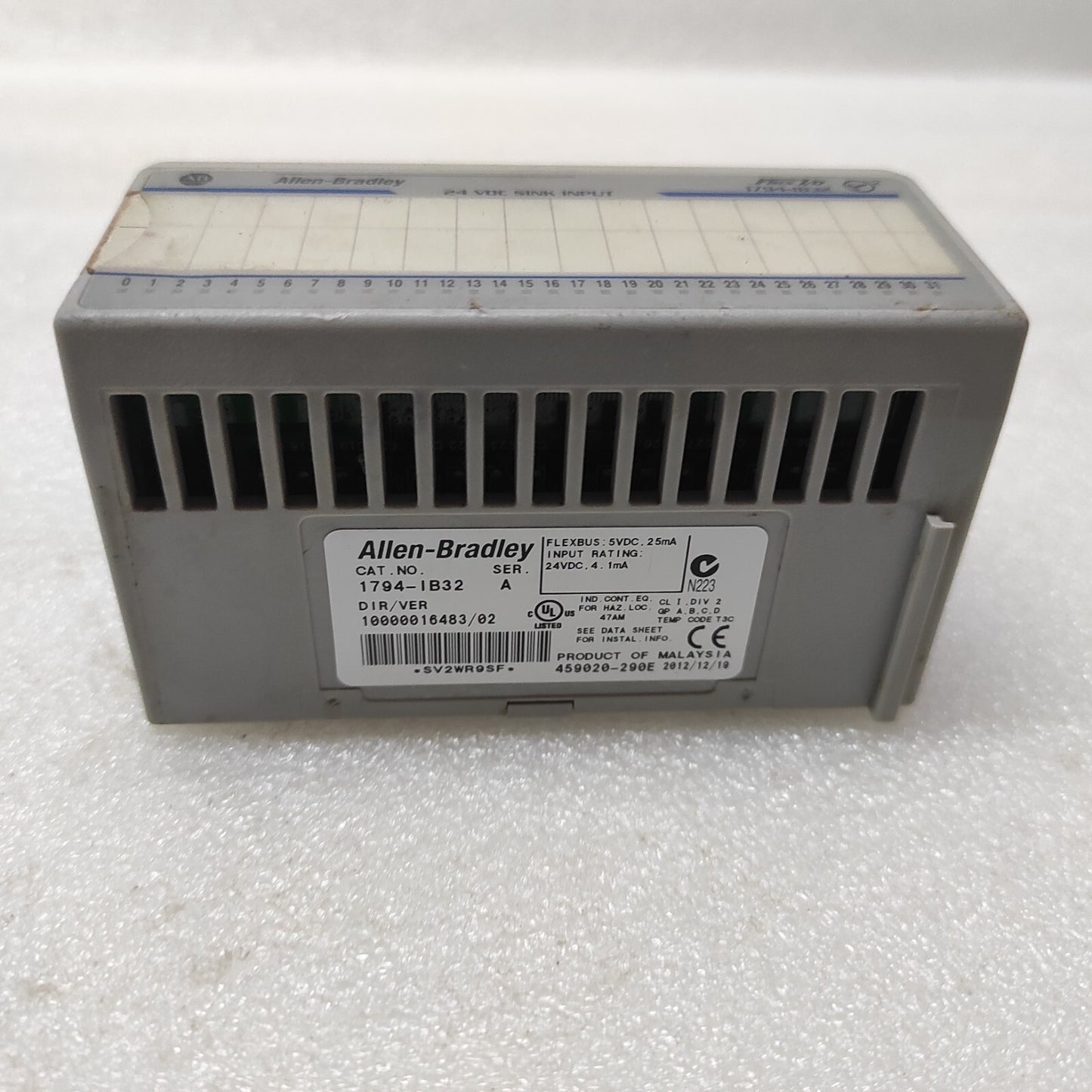 ALLEN BRADLEY CAT 1794-IB32 FLEX I/O DIGITAL INPUT MODULE 1794-TB32 92415471