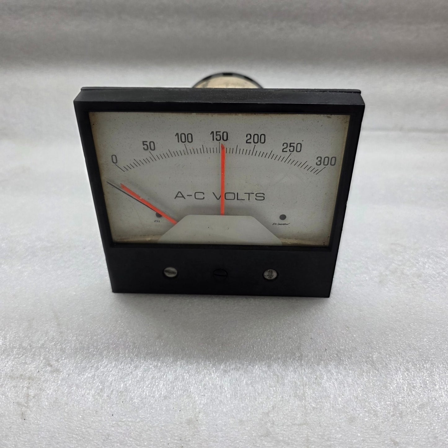 CROMPTON 239-302A-HHXX-AC AC VOLTS METER  120V