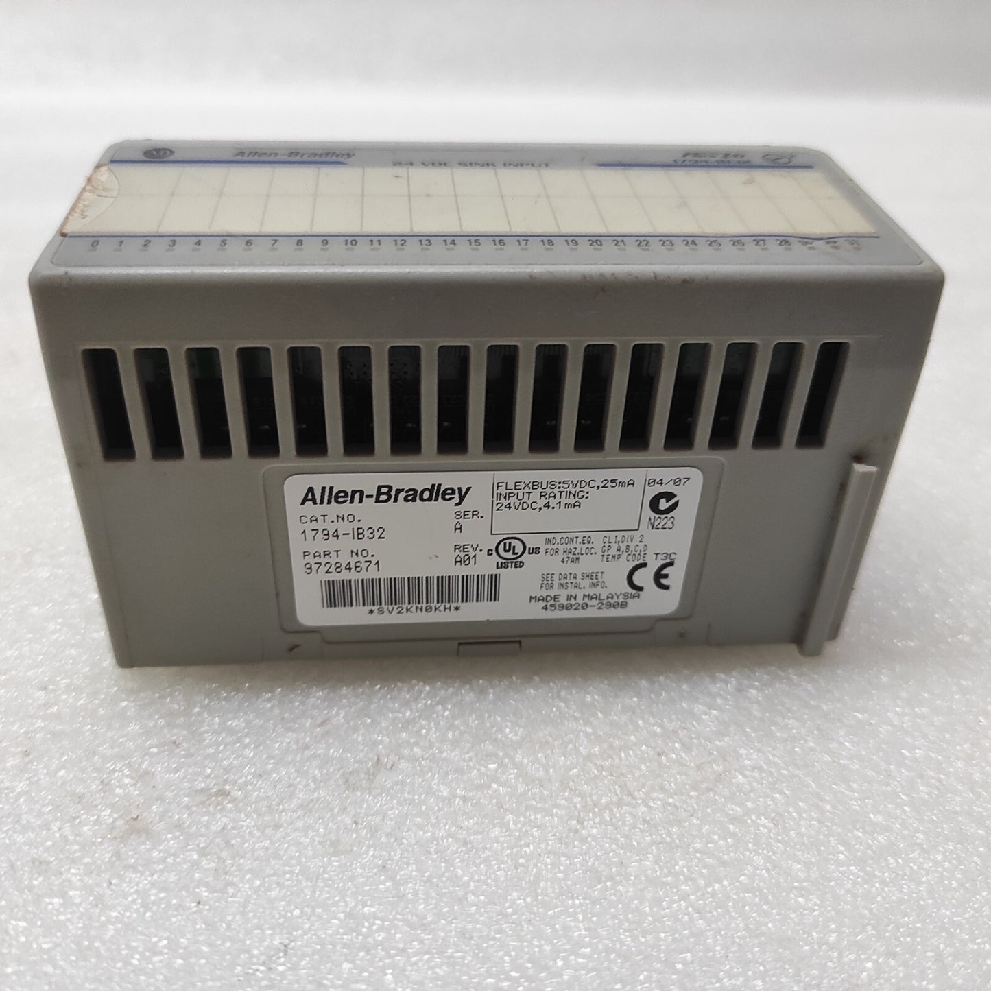 ALLEN BRADLEY CAT 1794-IB32 FLEX I/O 97284671 1794-TB32 96385272