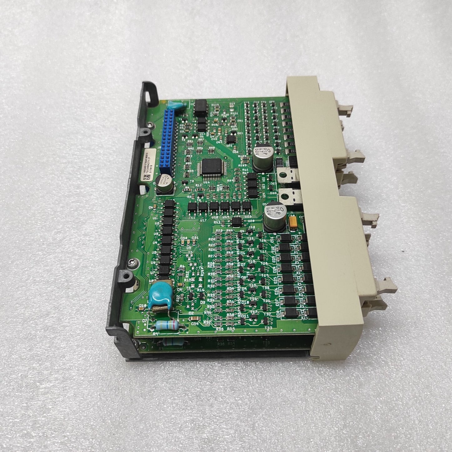 SE TSXDMZ64DTK 32I/O MODULE 24VDC