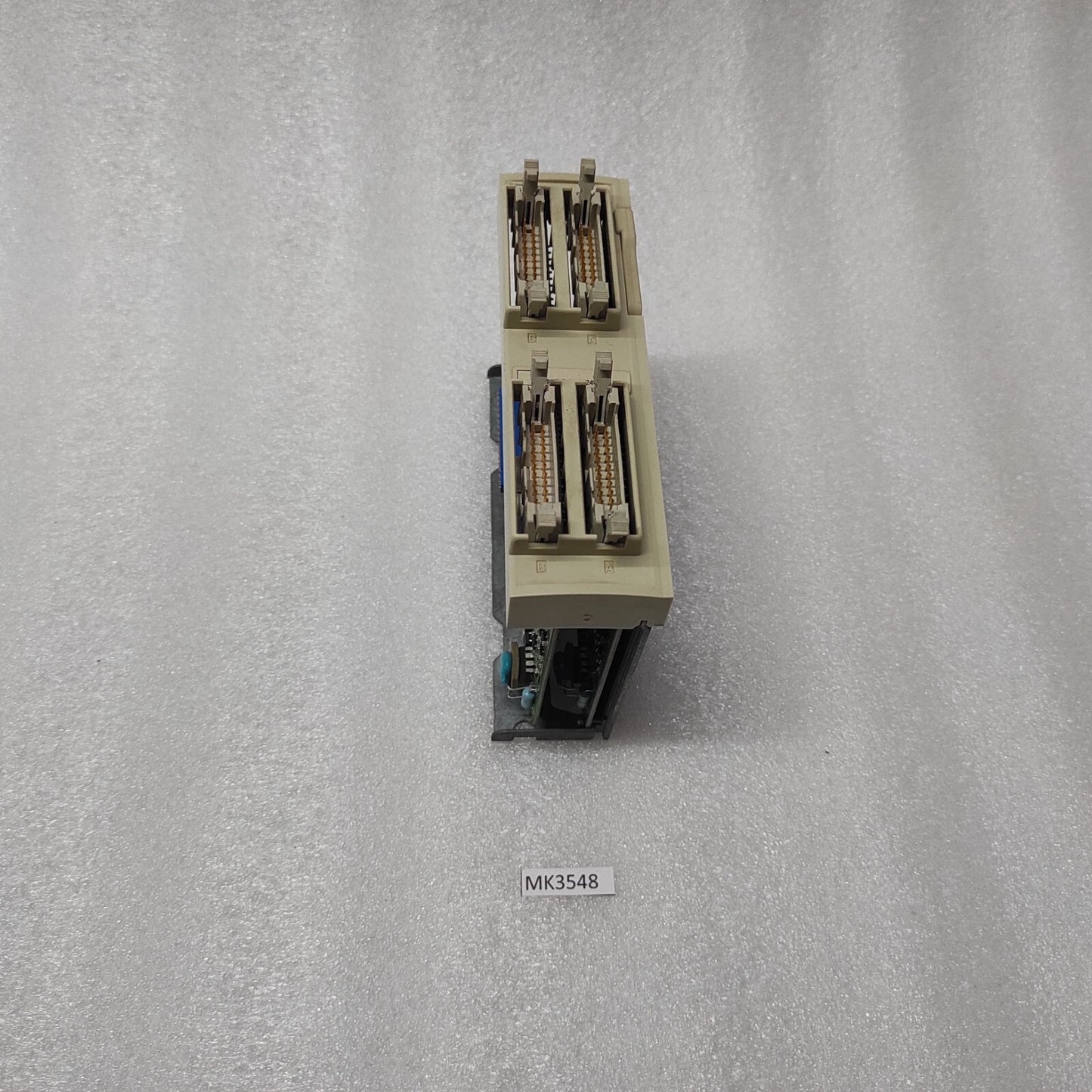 SE TSXDMZ64DTK 32I/O MODULE 24VDC