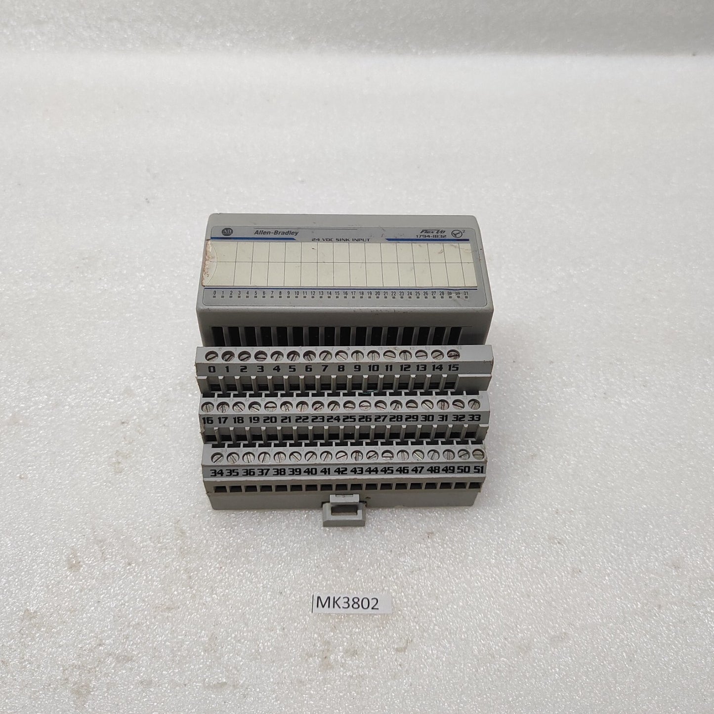 ALLEN BRADLEY CAT 1794-IB32 FLEX I/O 97284671 1794-TB32 96385272