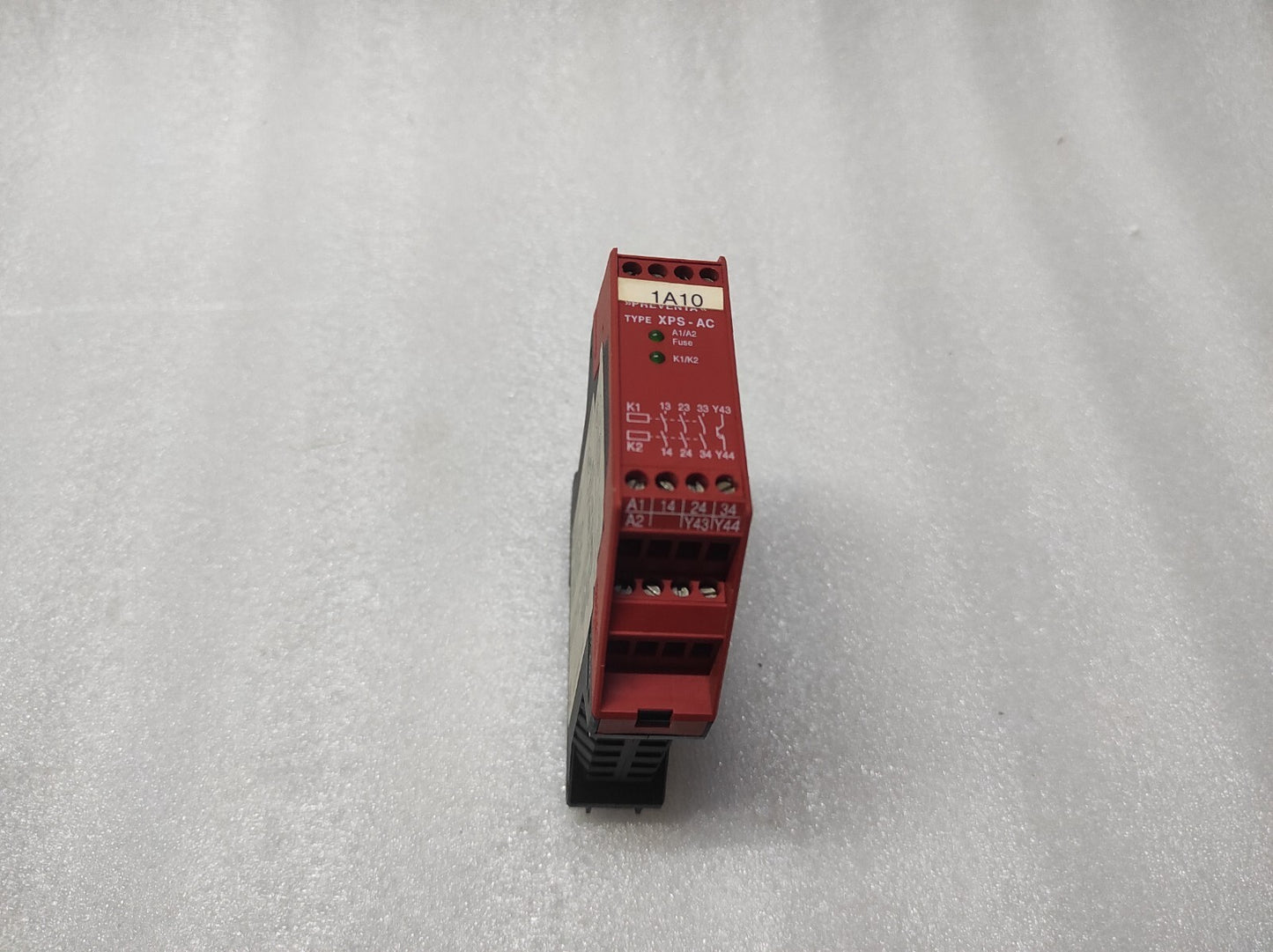 SE XPS-AC SAFETY RELAY XPSAC5121 24VAC/DC