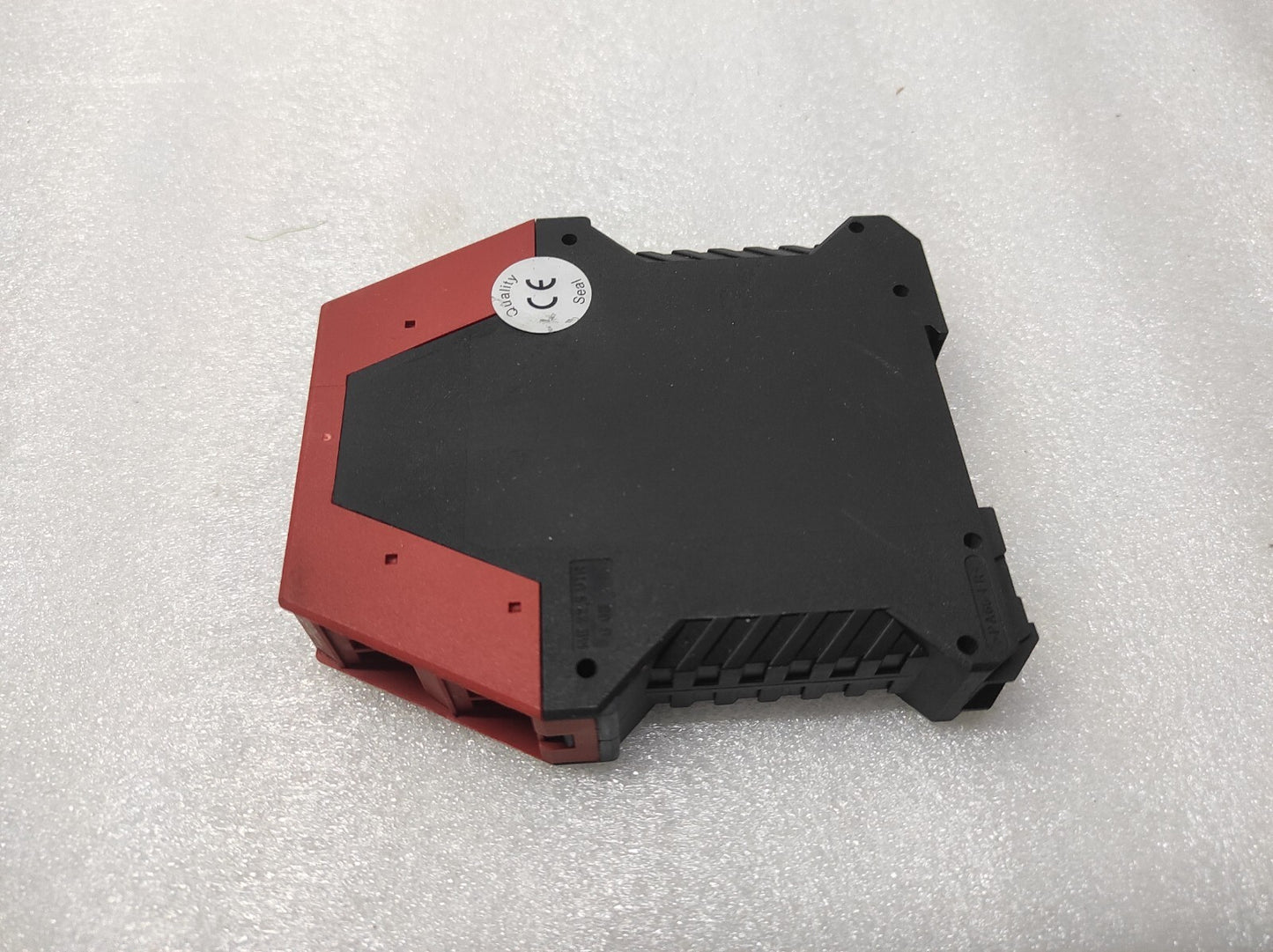 SE XPS-AC SAFETY RELAY XPSAC5121 24VAC/DC