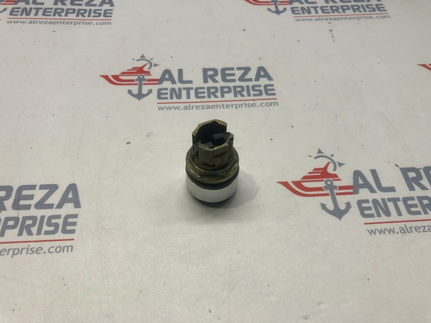 ALLEN BRADLEY CAT 800EM-E2 EXTENDED PUSH BUTTON LOT OF 5 UNIT