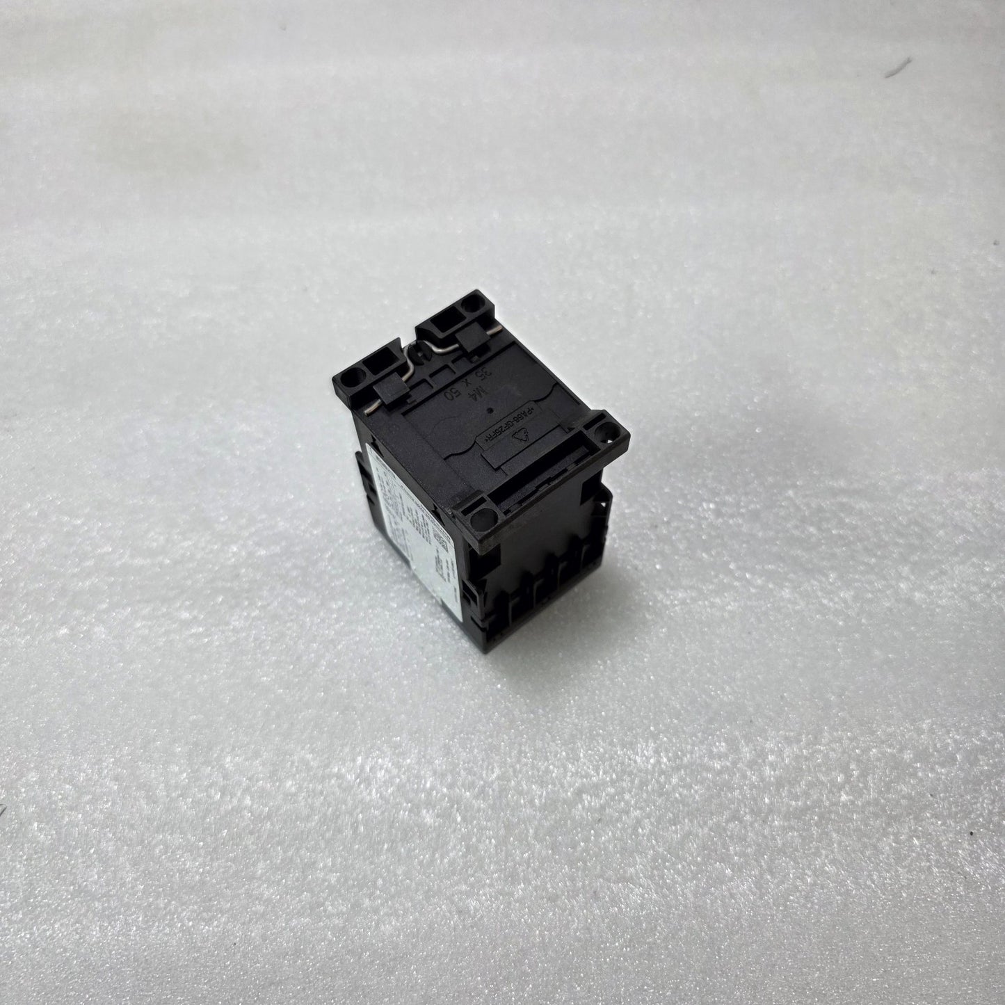 SIEMENS 3RT2015-1AK62 AC POWER CONTACTOR 110-120V
