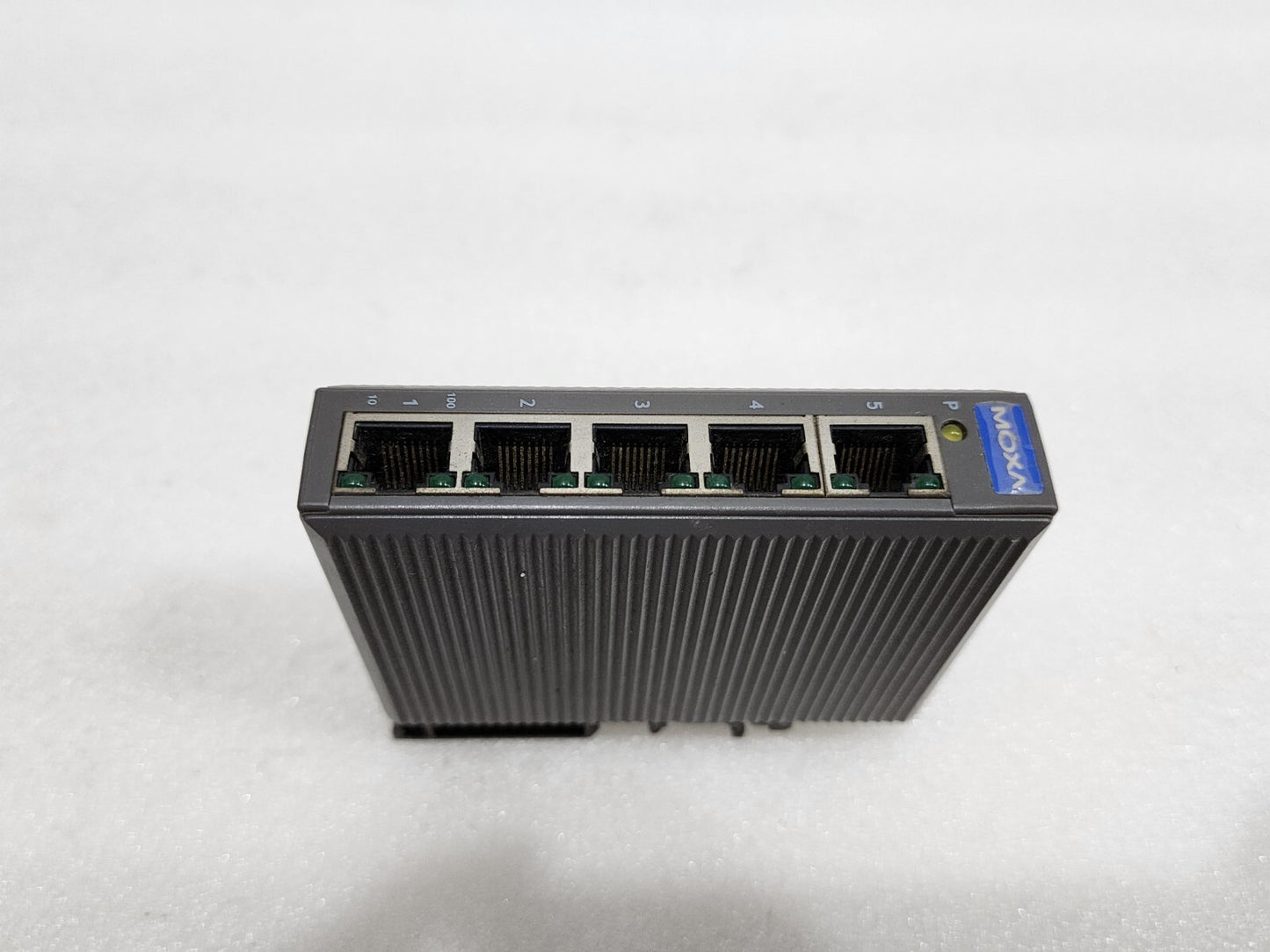 MOXA EDS-205 ETHERNET SWITCH 1201002052024 REV 2.1