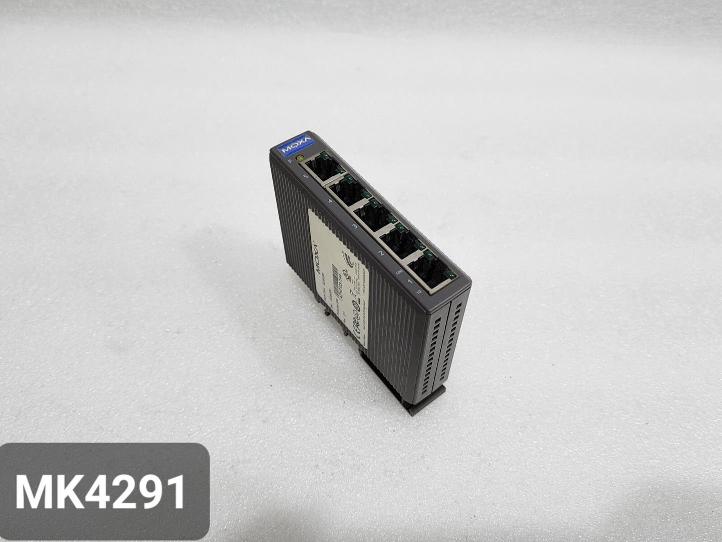 MOXA EDS-205 ETHERNET SWITCH 1201002052024 REV 2.1