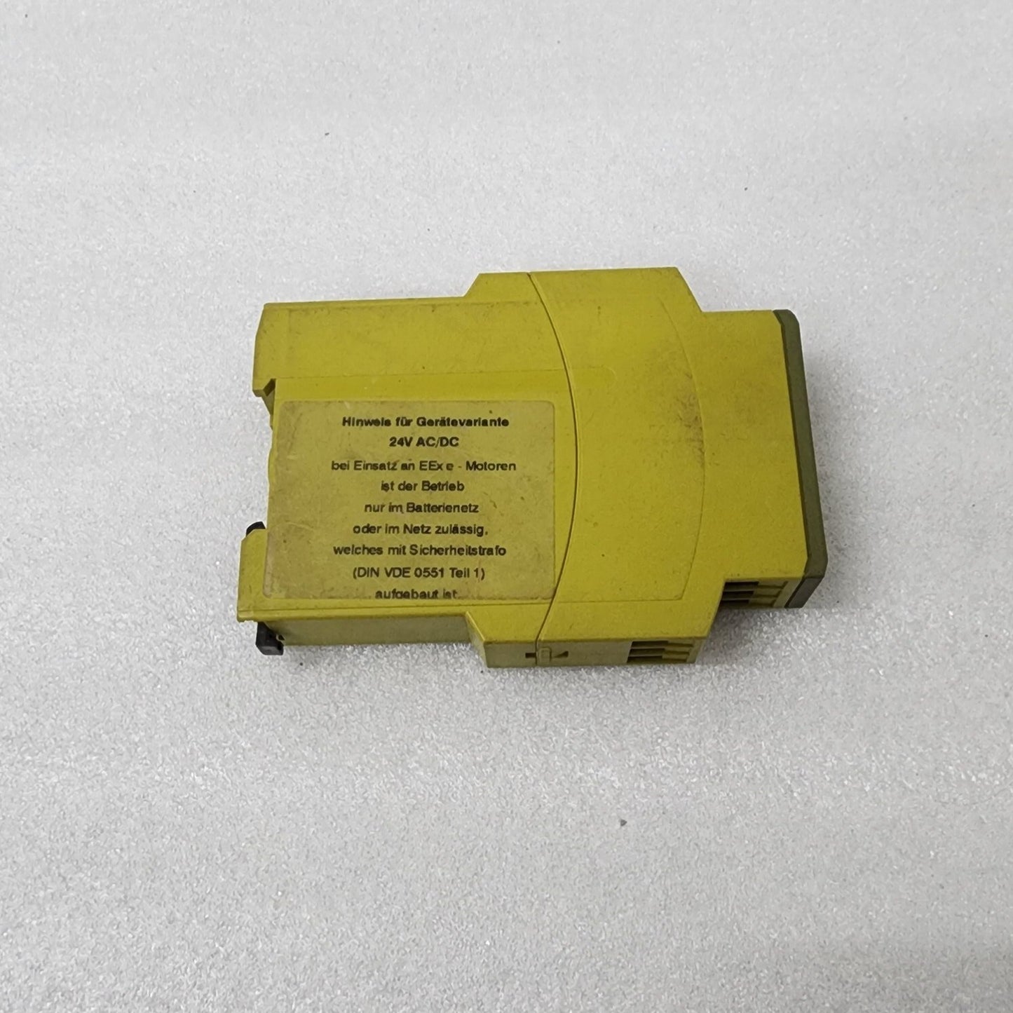 PILZ S1M0 ELECTRONIC MONITORING RELAY 839630-100307