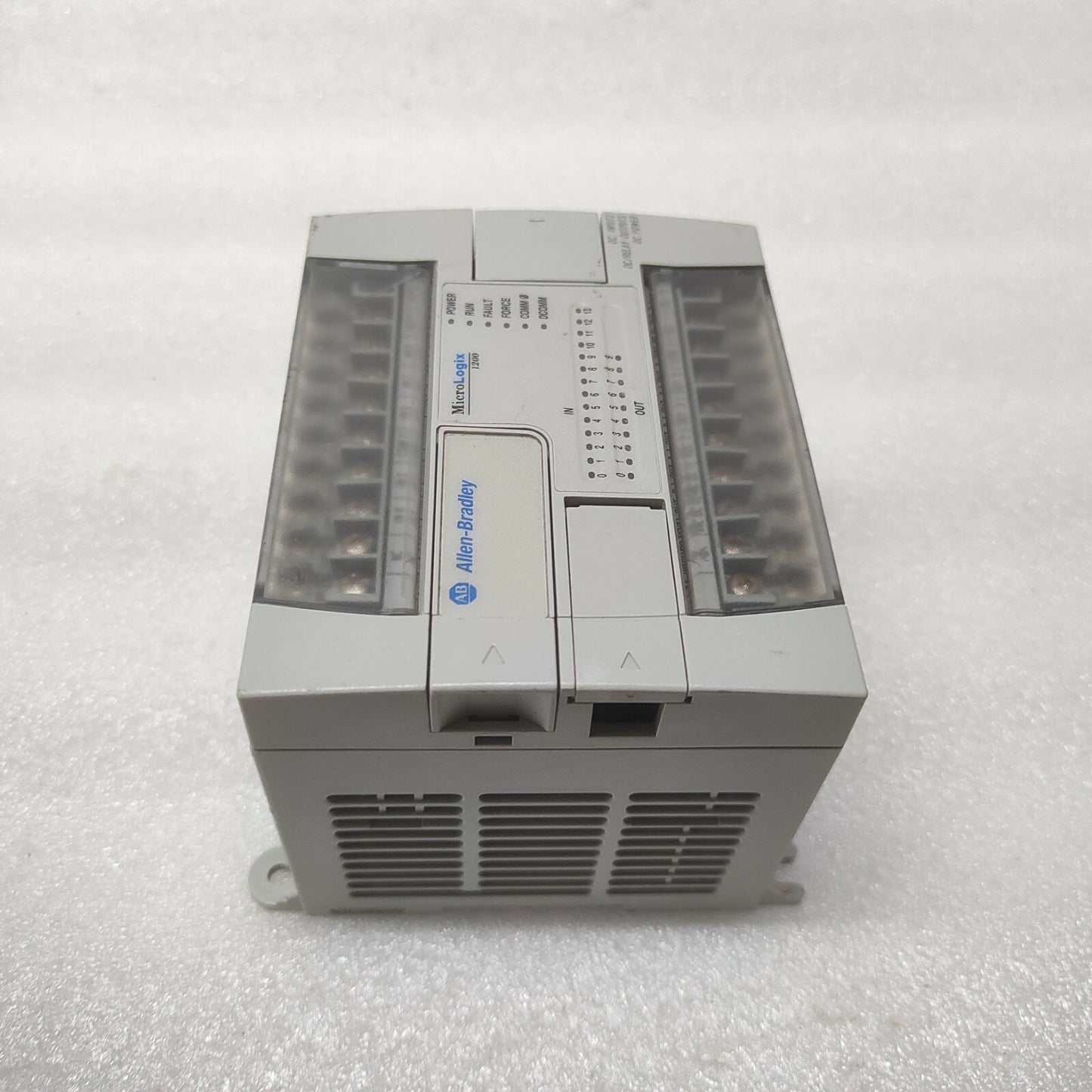 ALLEN BRADLEY MICROLOGIX 1200 CAT 1762-L24BXB