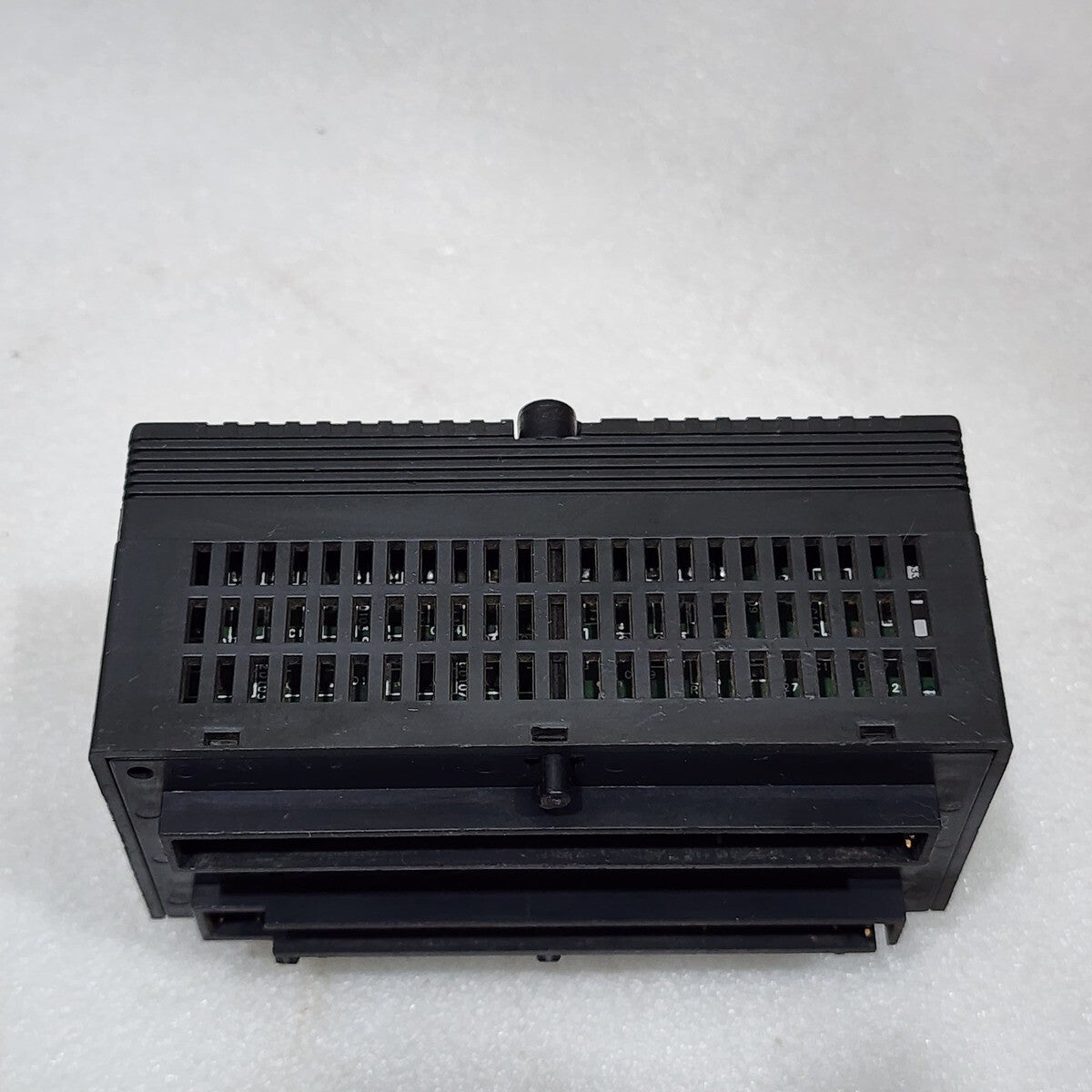 GE FANUC IC200MDL750E OUTPUT MODULE