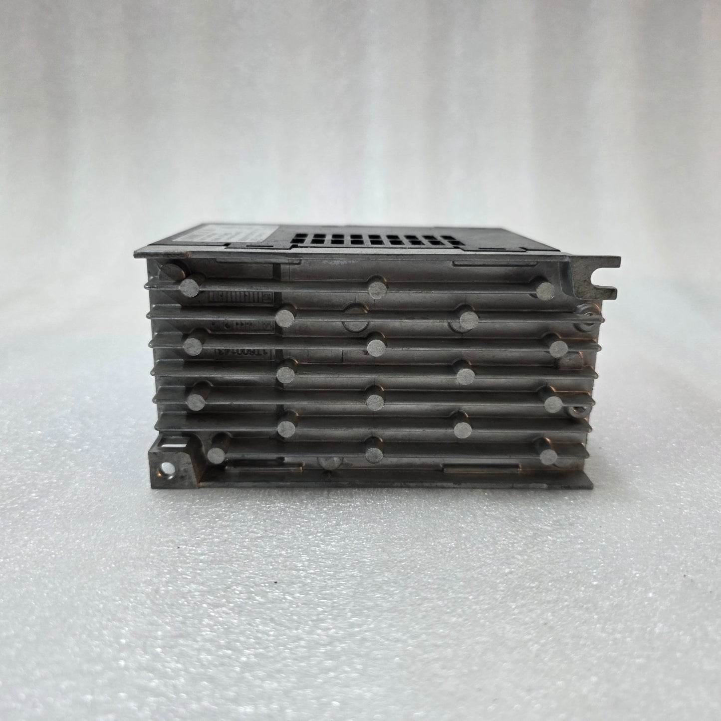 OMRON 3G3MX2-AB002-E INVERTER DRIVE 200-240V 1 PHASE TO 3 PHASE VFD 0.1-580HZ