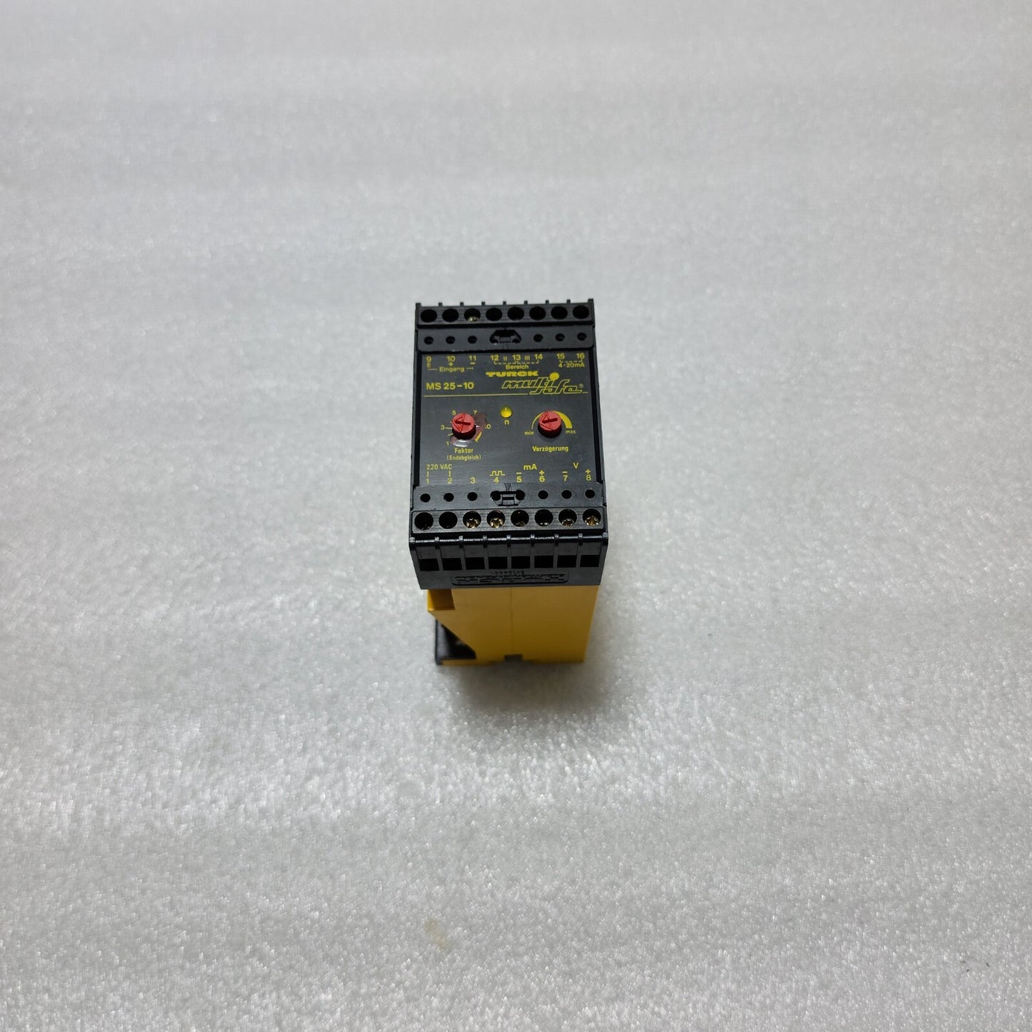 TURCK MS 25-10 TACHOMETER 220V
