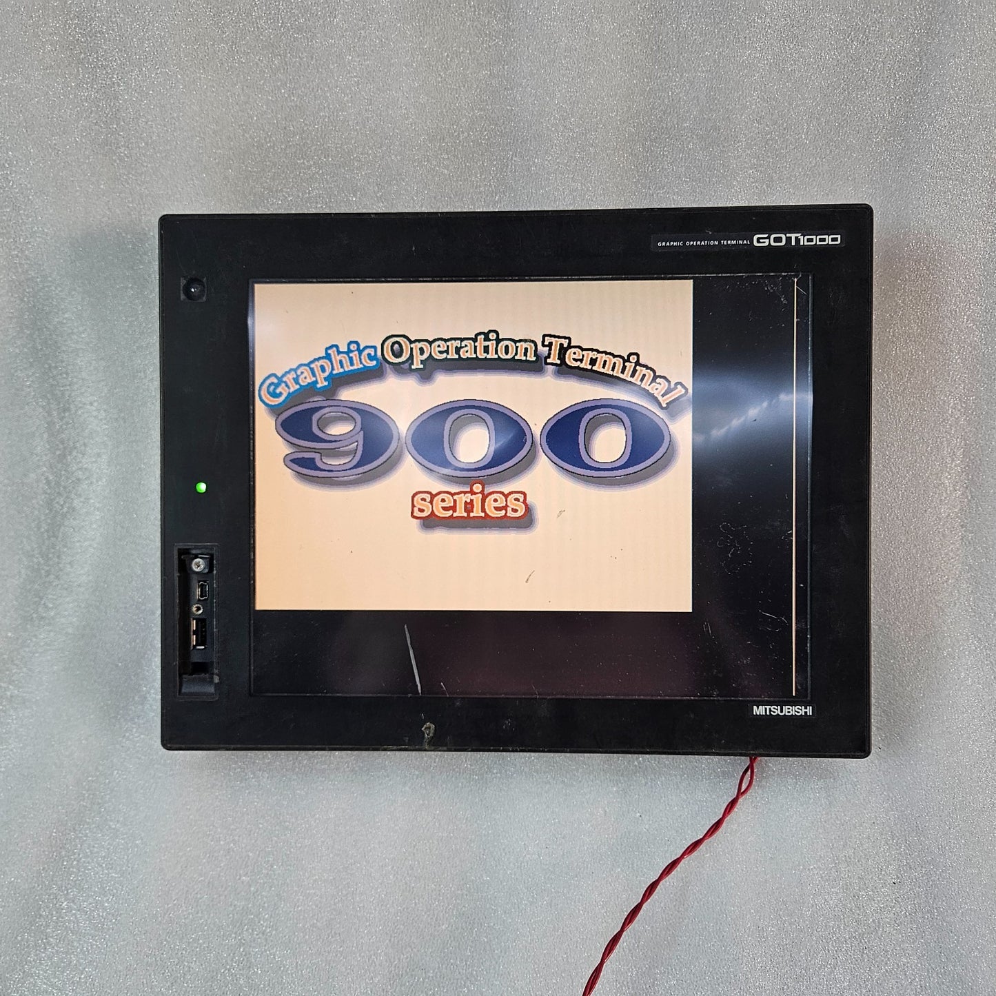 MITSUBISHI GT1685M-STBD GRAPHIC OPERATION TERMINAL HMI WITH GT15-QBUS INTERFACE