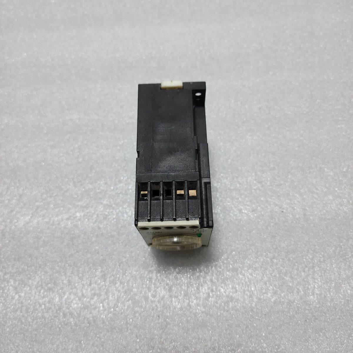 SIEMENS 7PU2240-2AN20 TIMER RELAY 220-240V