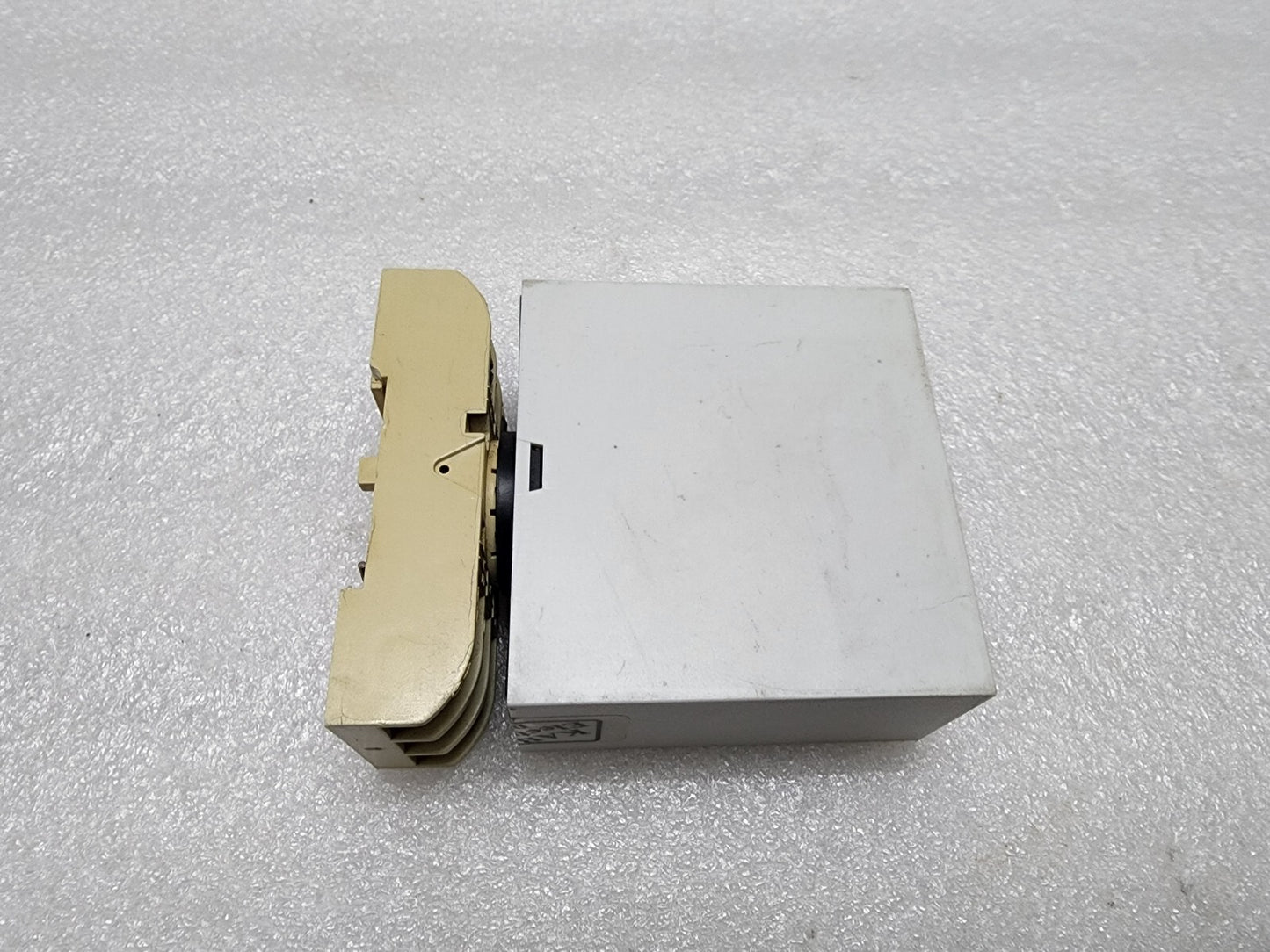 KAB ELECTRONIC 1110 PT100 TRANSMITTER