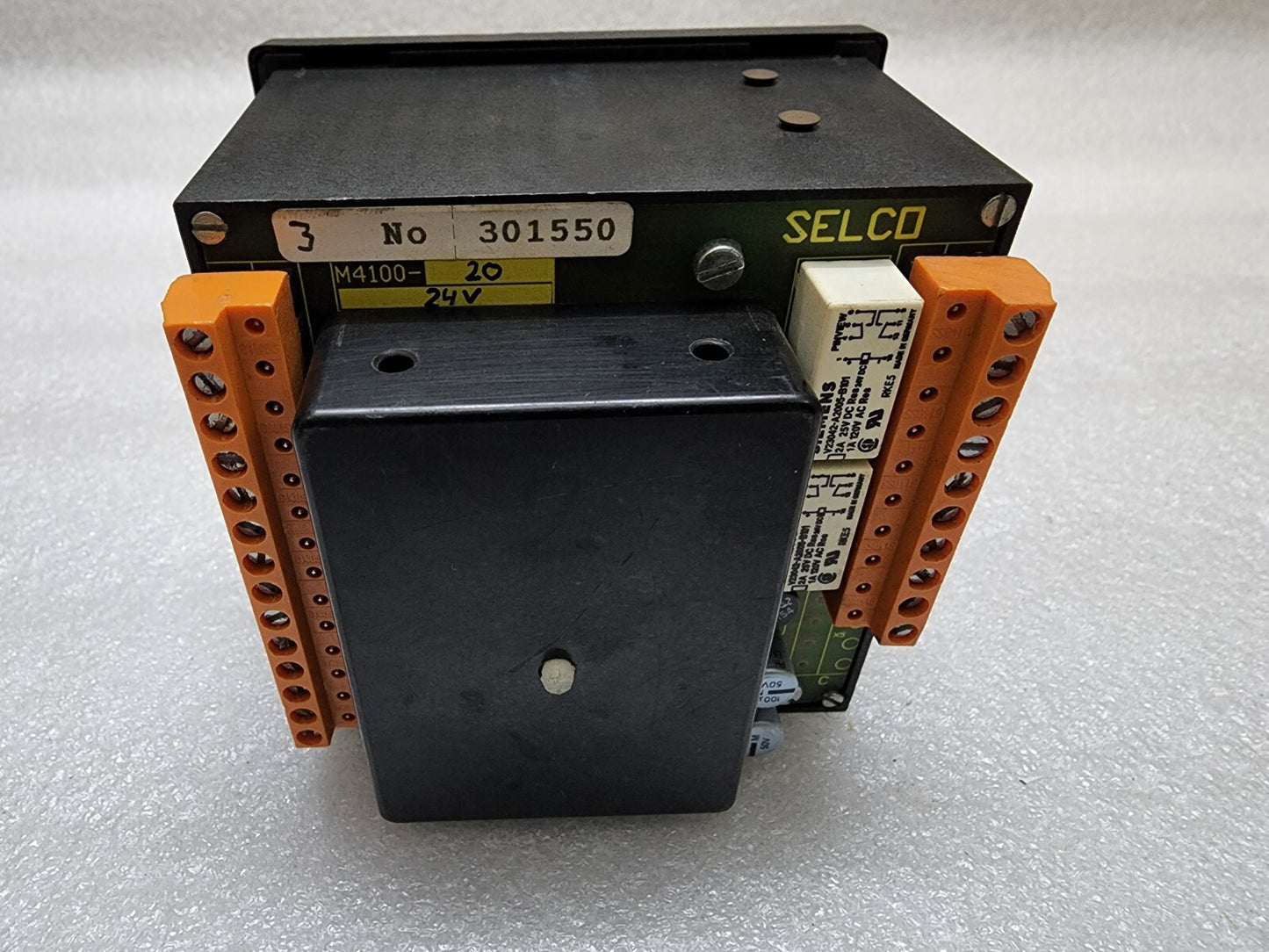 SELCO M4100-20 ALARM INDICATOR PANEL 24VDC