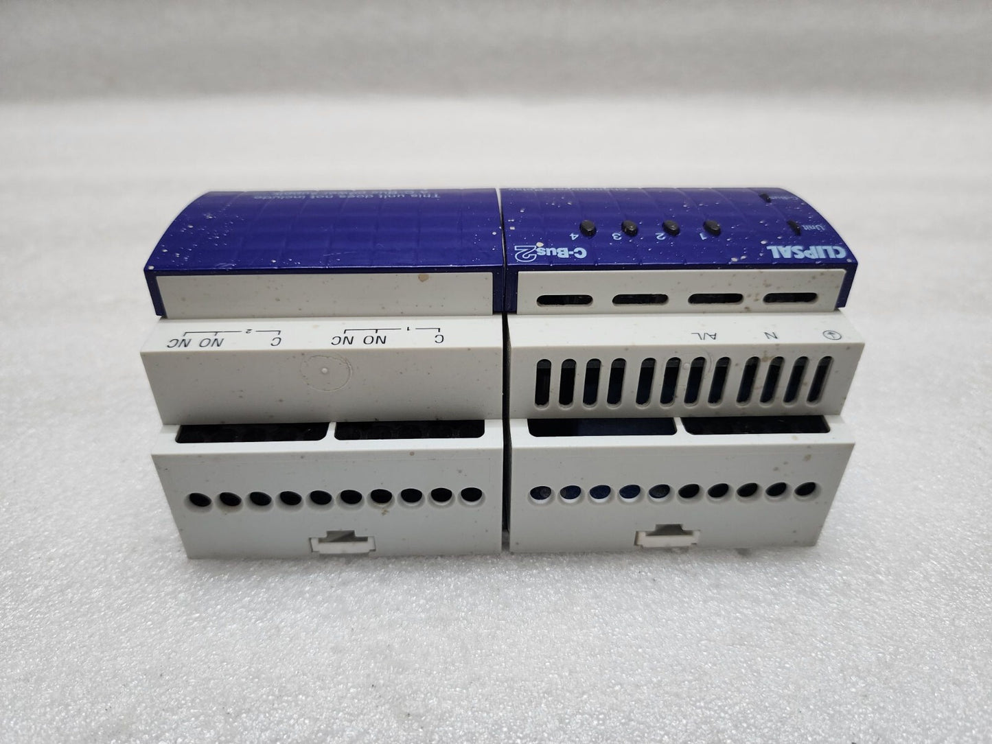 CLIPSAL L5504RVFC 4-CHANNEL VOLTAGE FREE CHANGEOVER RELAY 220-240V