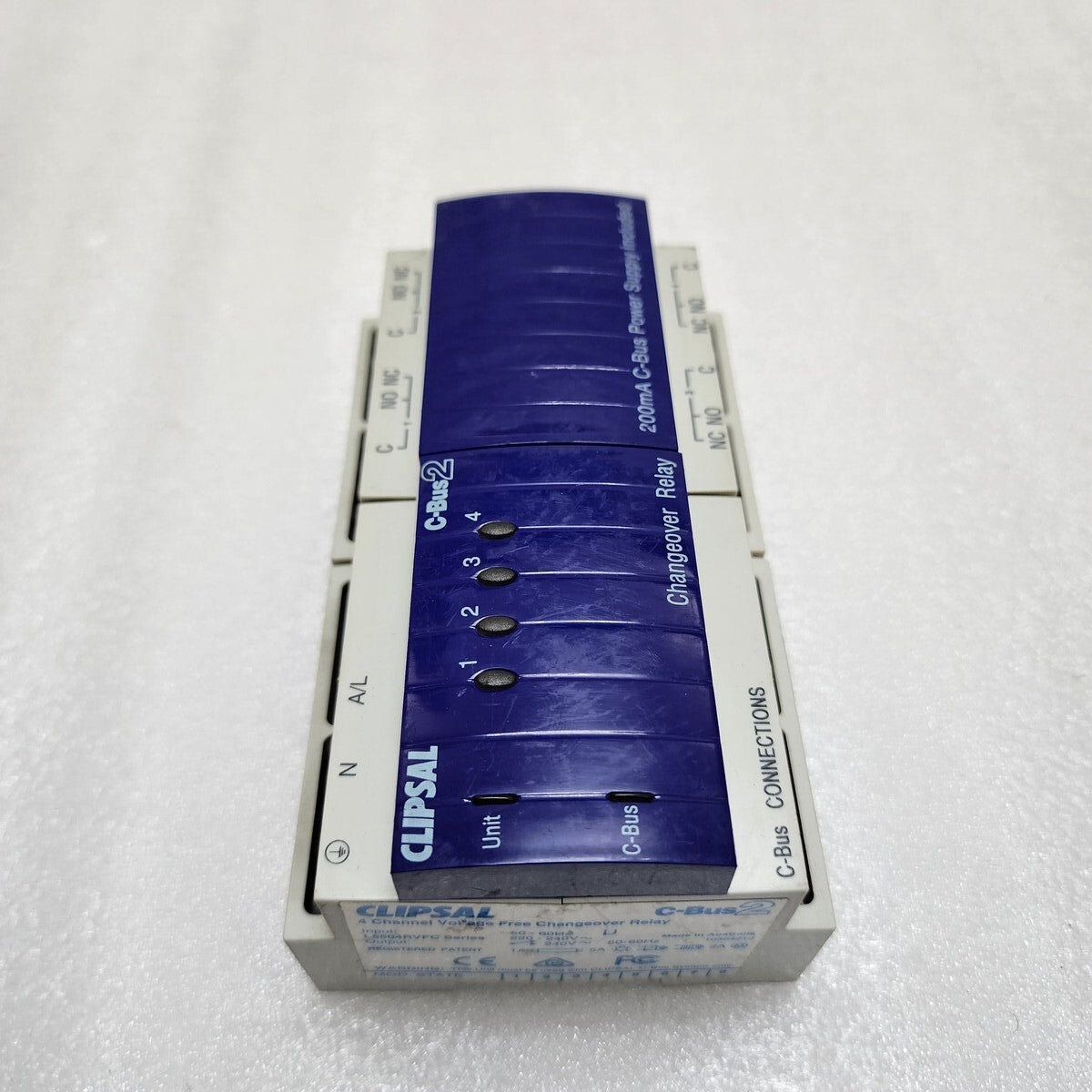 CLIPSAL L5504RVFC 4-CHANNEL VOLTAGE FREE CHANGEOVER RELAY 220-240V