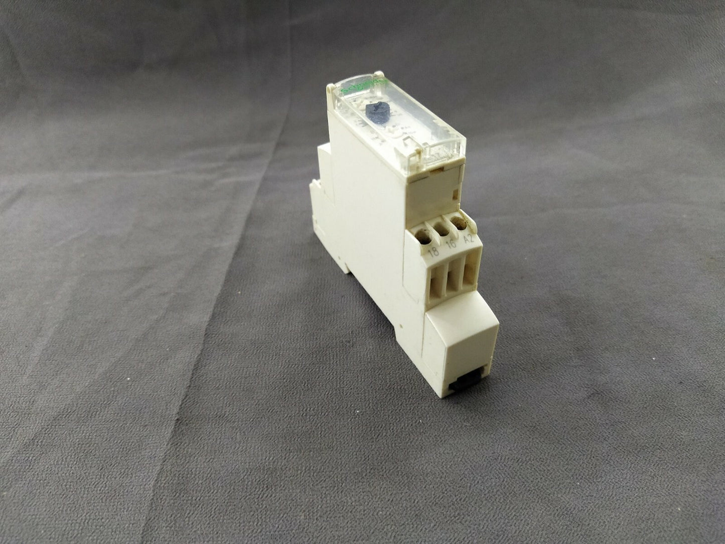 SE RE17RMMU Time Delay Relay 0.1 SEC - 100 HOUR 24-240V AC/24V DC