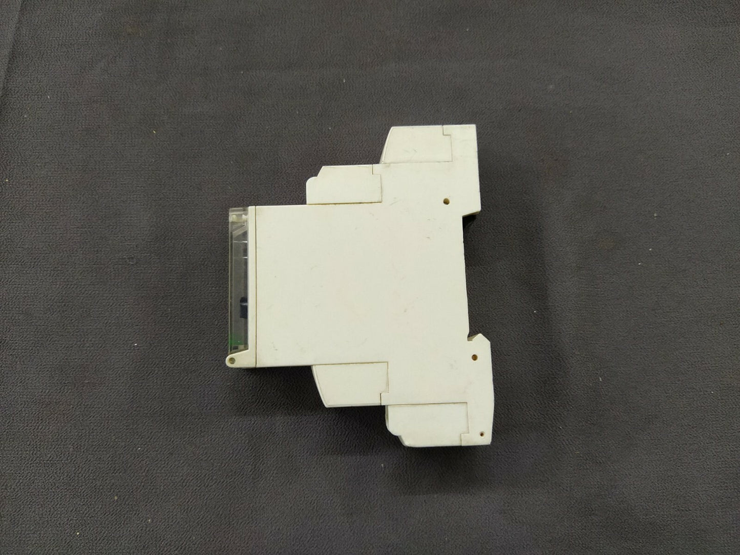SE RE17RMMU Time Delay Relay 0.1 SEC - 100 HOUR 24-240V AC/24V DC