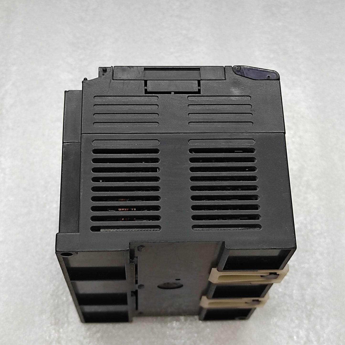 FATEK FBS-40MCT JU-D24 PROGRAMMABLE CONTROLLER 24V DC