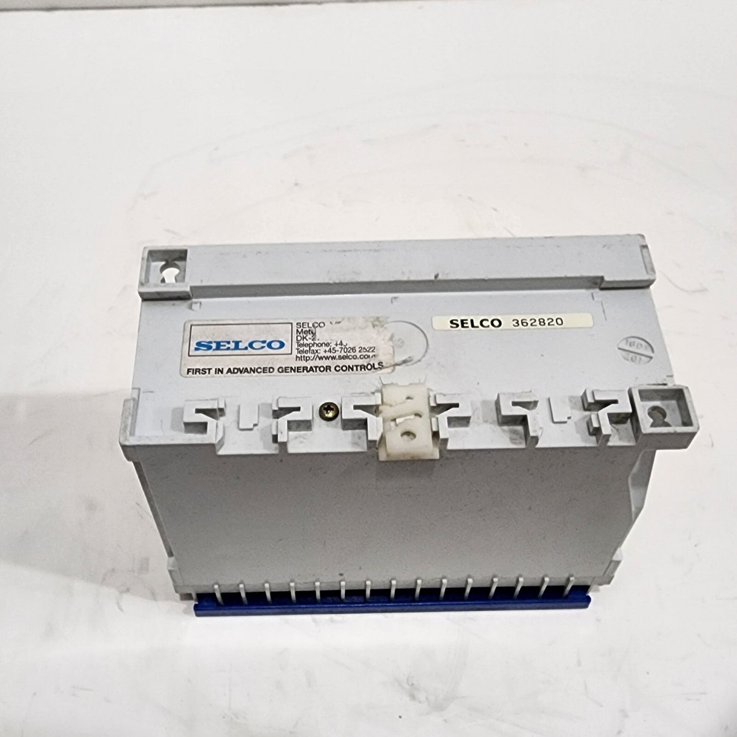 SELCO T4500-03 AUTO-SYNCHRONIZER 220-240V