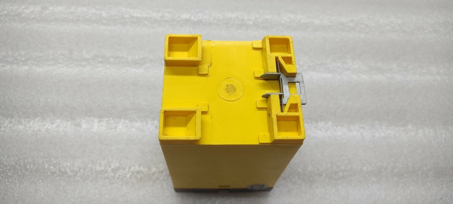 AGH150W-4 COUPLING DEVICE B98018006